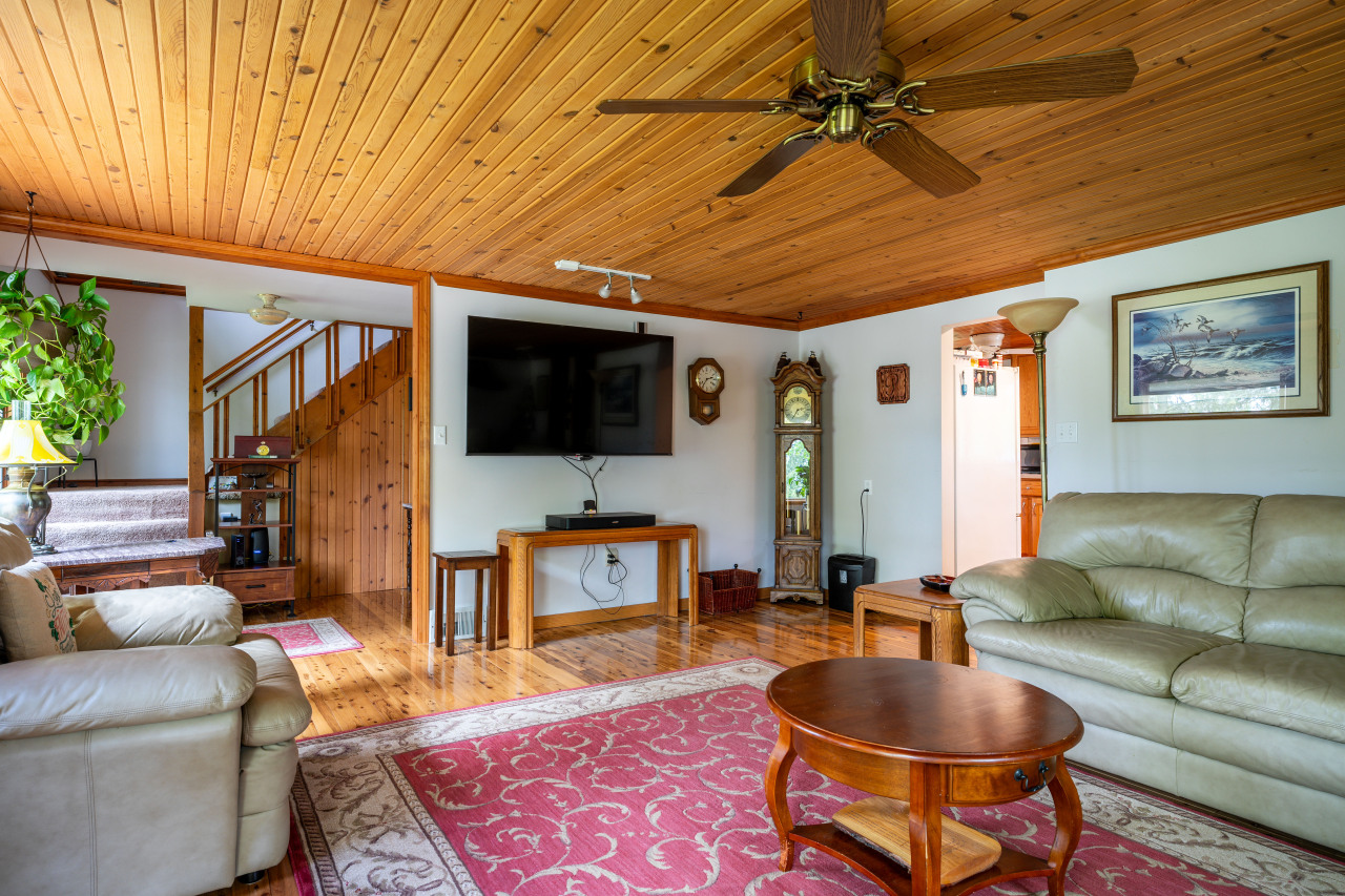 S69W22930 National Ave, Vernon