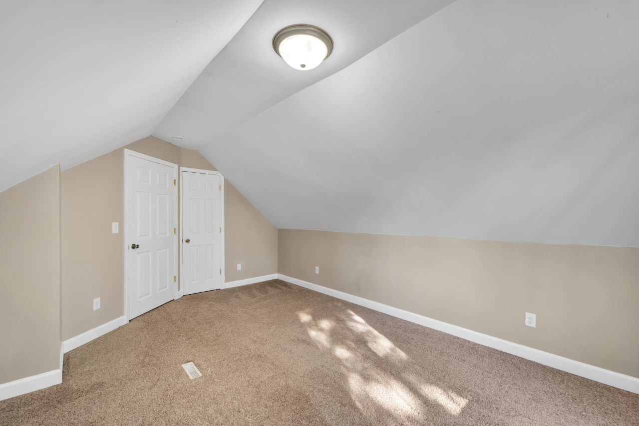 2803 S 49th St, Milwaukee