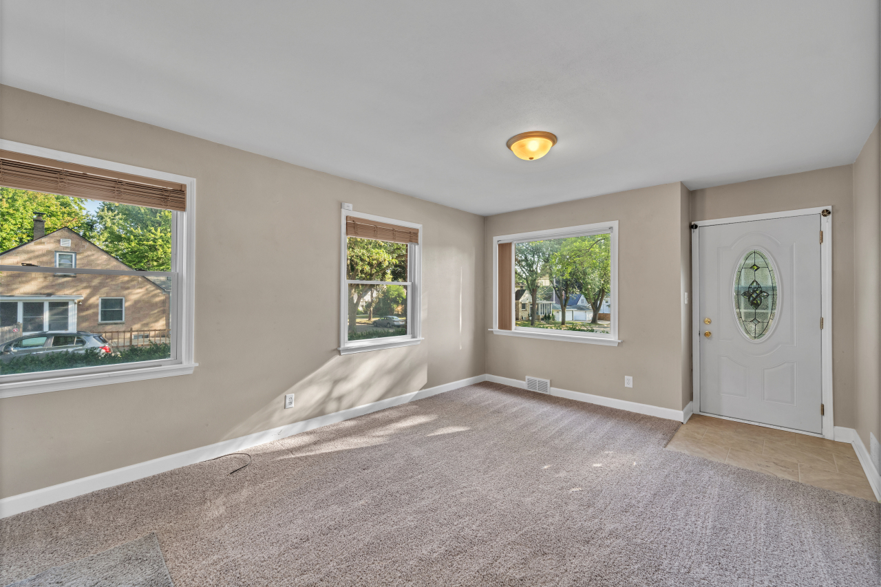 2803 S 49th St, Milwaukee