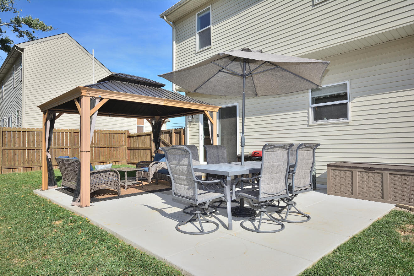 4333 S 51st St, Greenfield