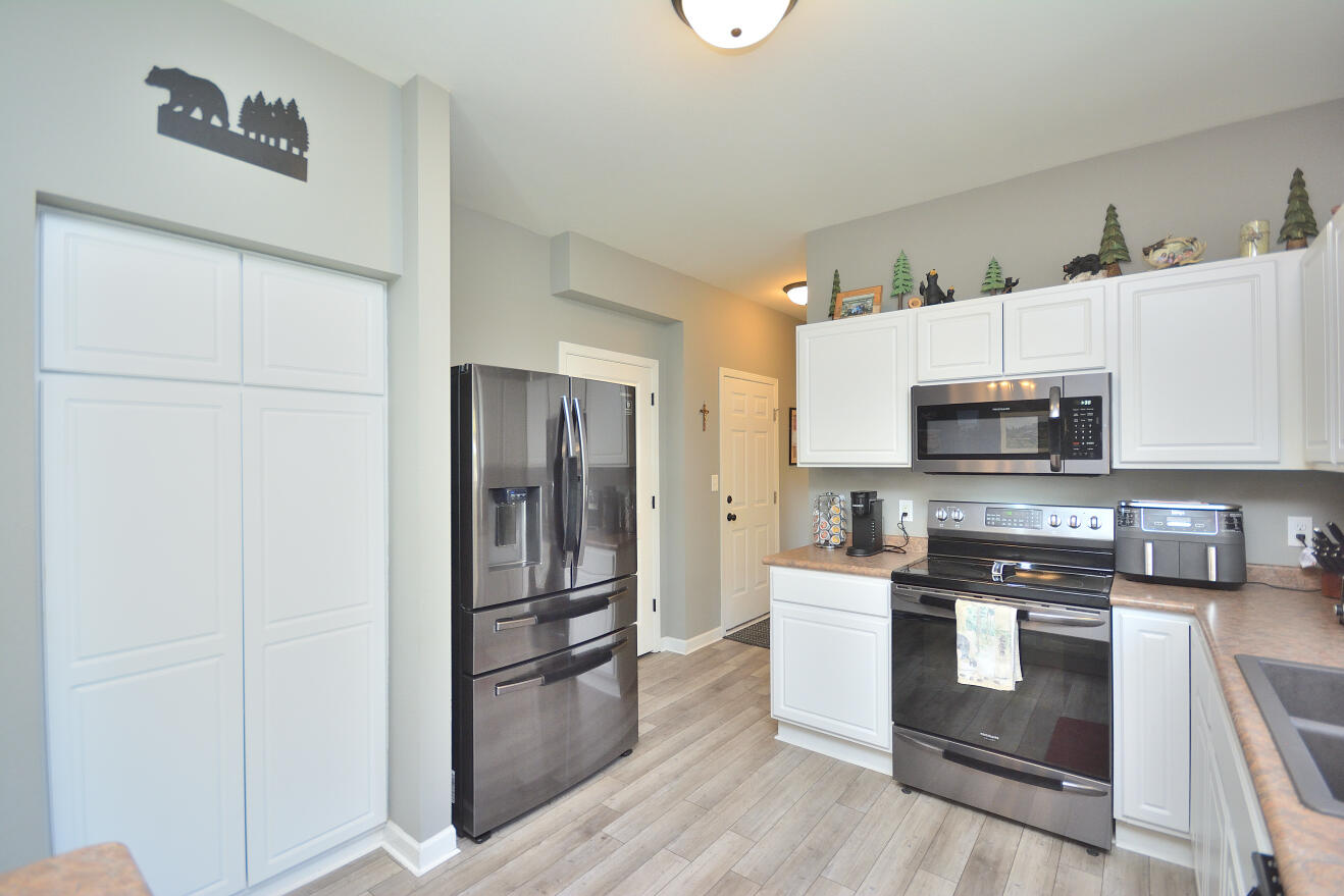 4333 S 51st St, Greenfield