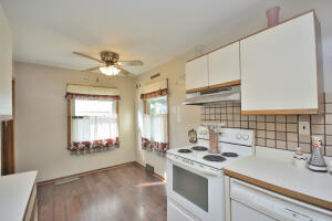 6137 W Stevenson St, Milwaukee