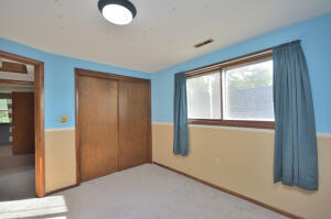 6137 W Stevenson St, Milwaukee