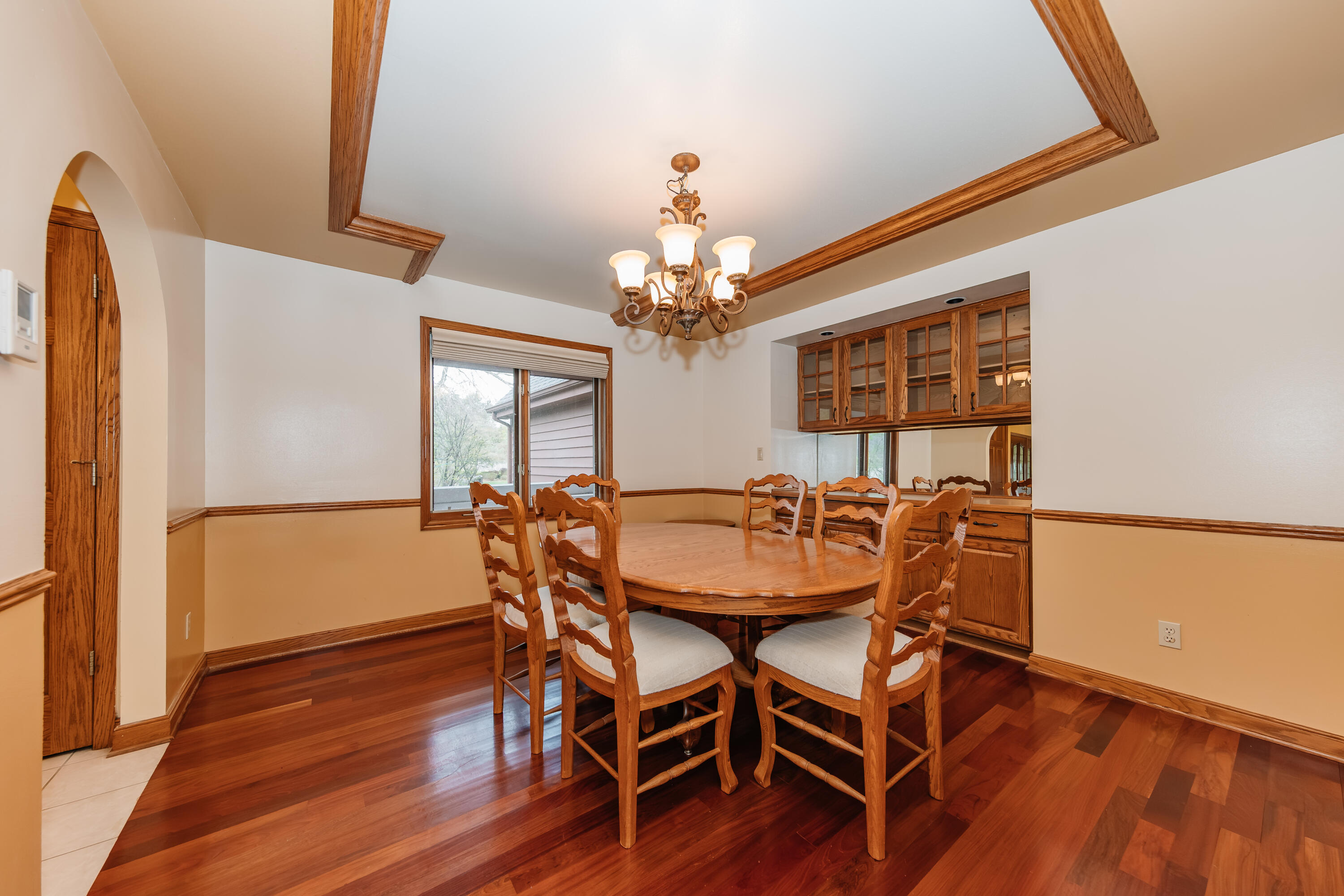 194 W Fairfield Ct, Oak Creek