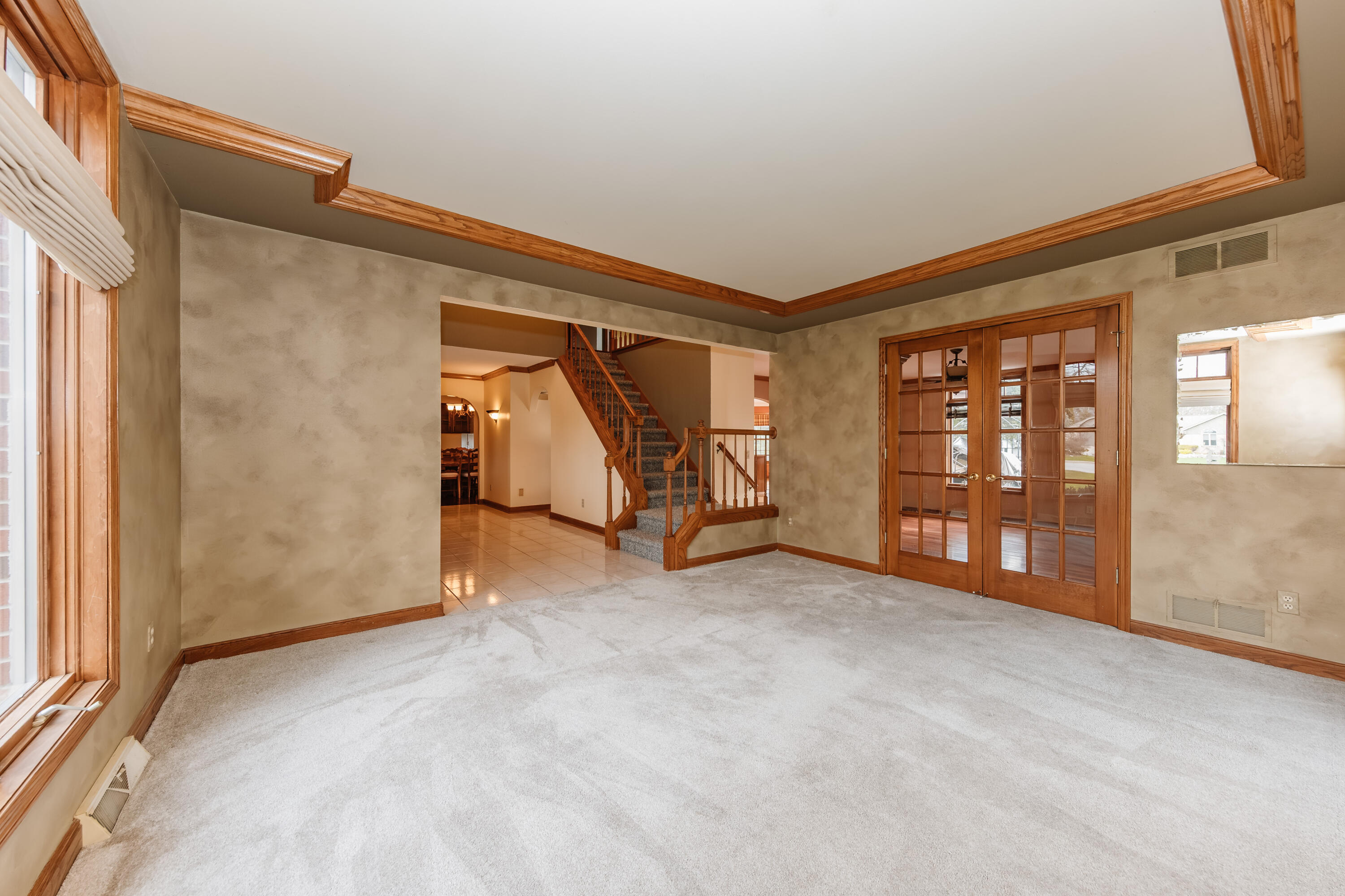 194 W Fairfield Ct, Oak Creek