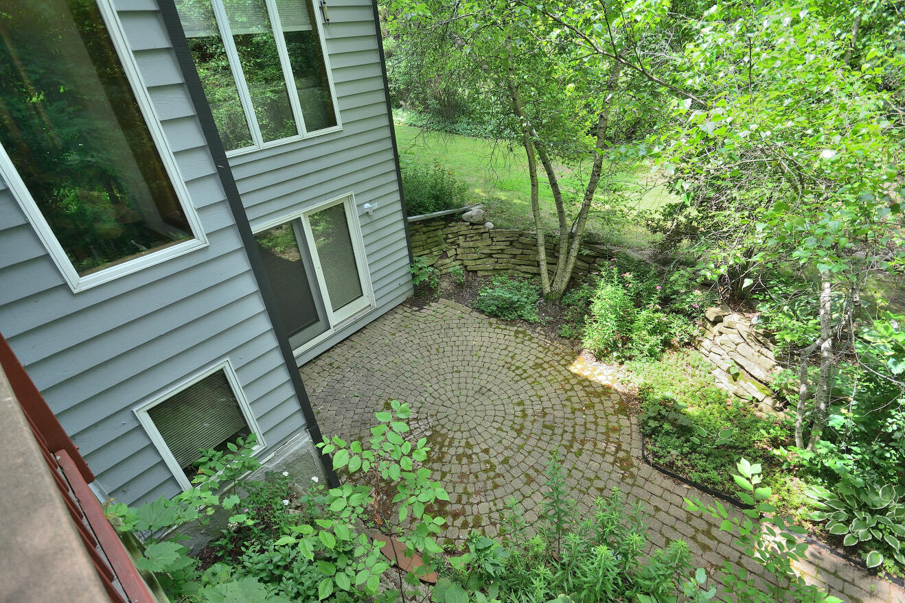9330 Luanne Dr, Mount Pleasant