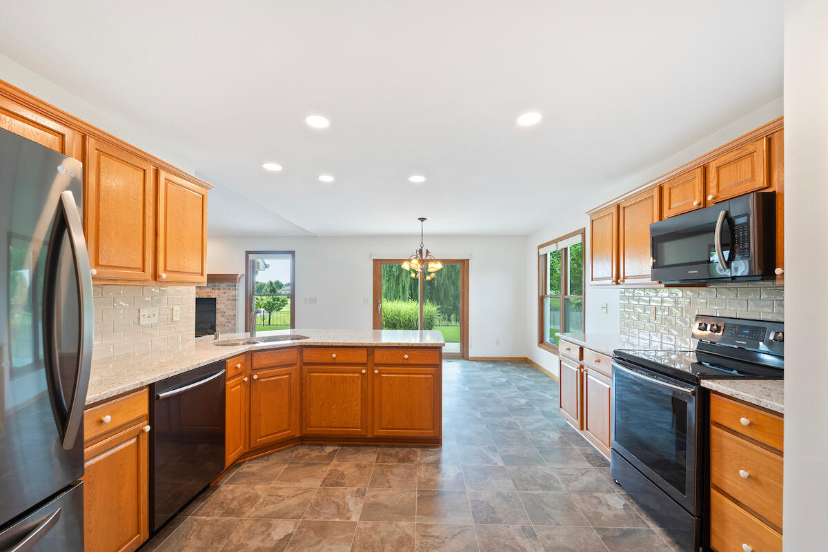 8135 Whitetail Dr, Mount Pleasant