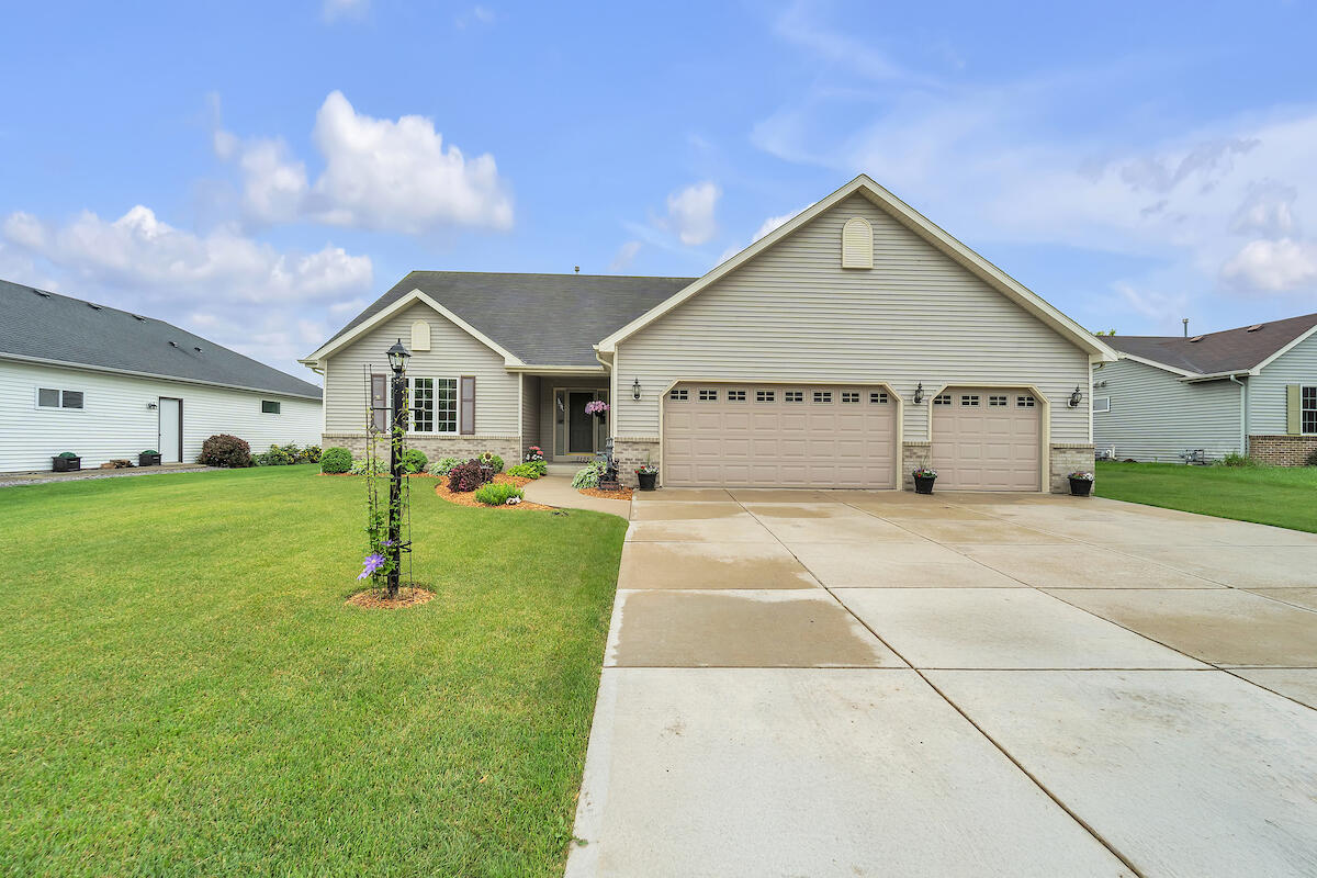 8135 Whitetail Dr, Mount Pleasant