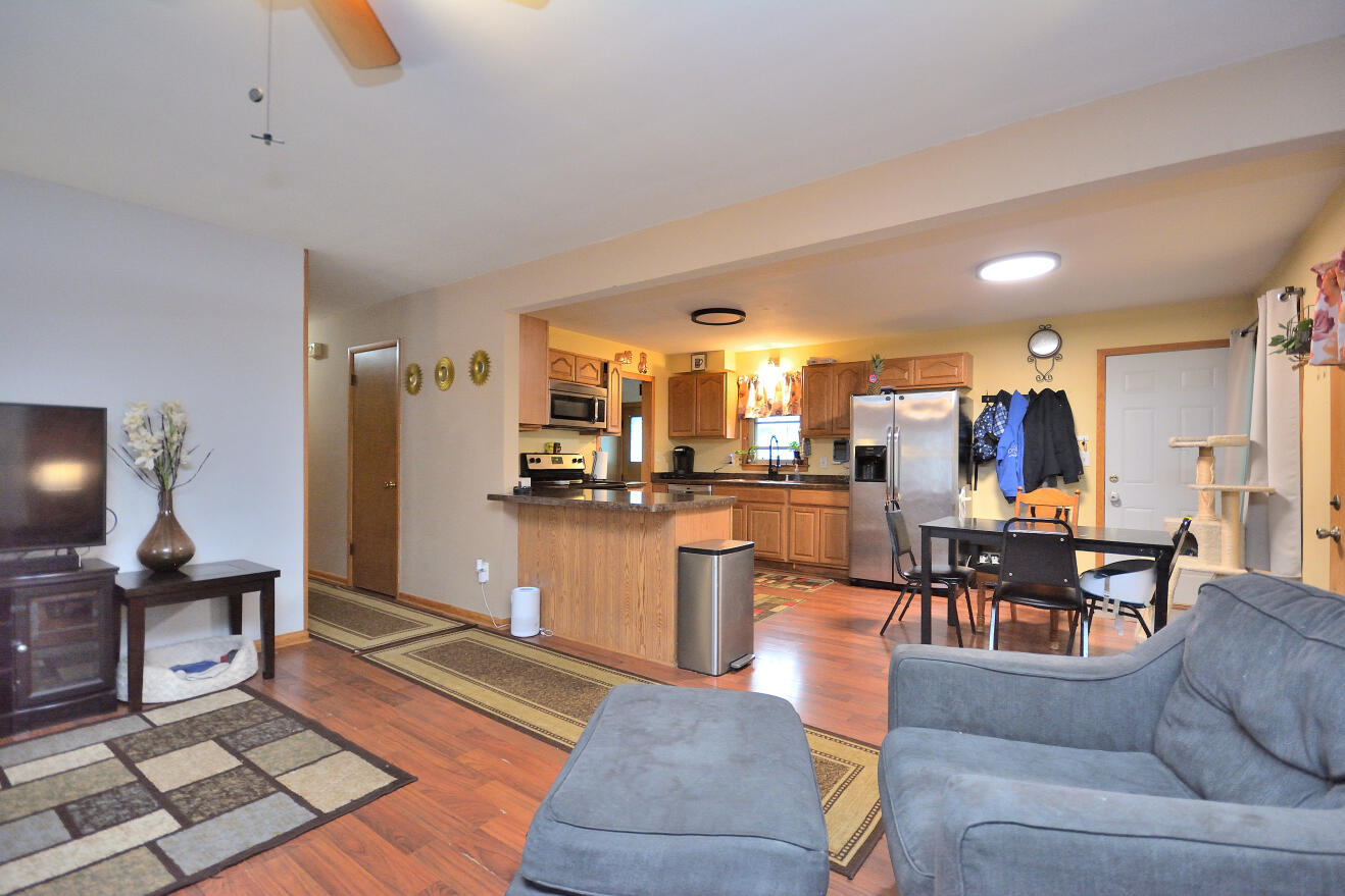 3422 S 85th St, Milwaukee