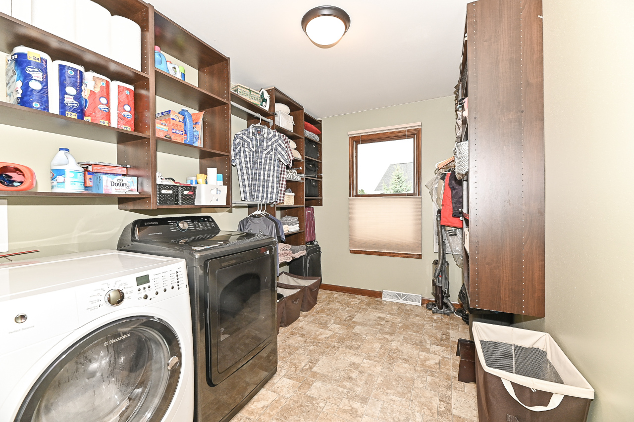 1053 Tallgrass Ln, Mount Pleasant