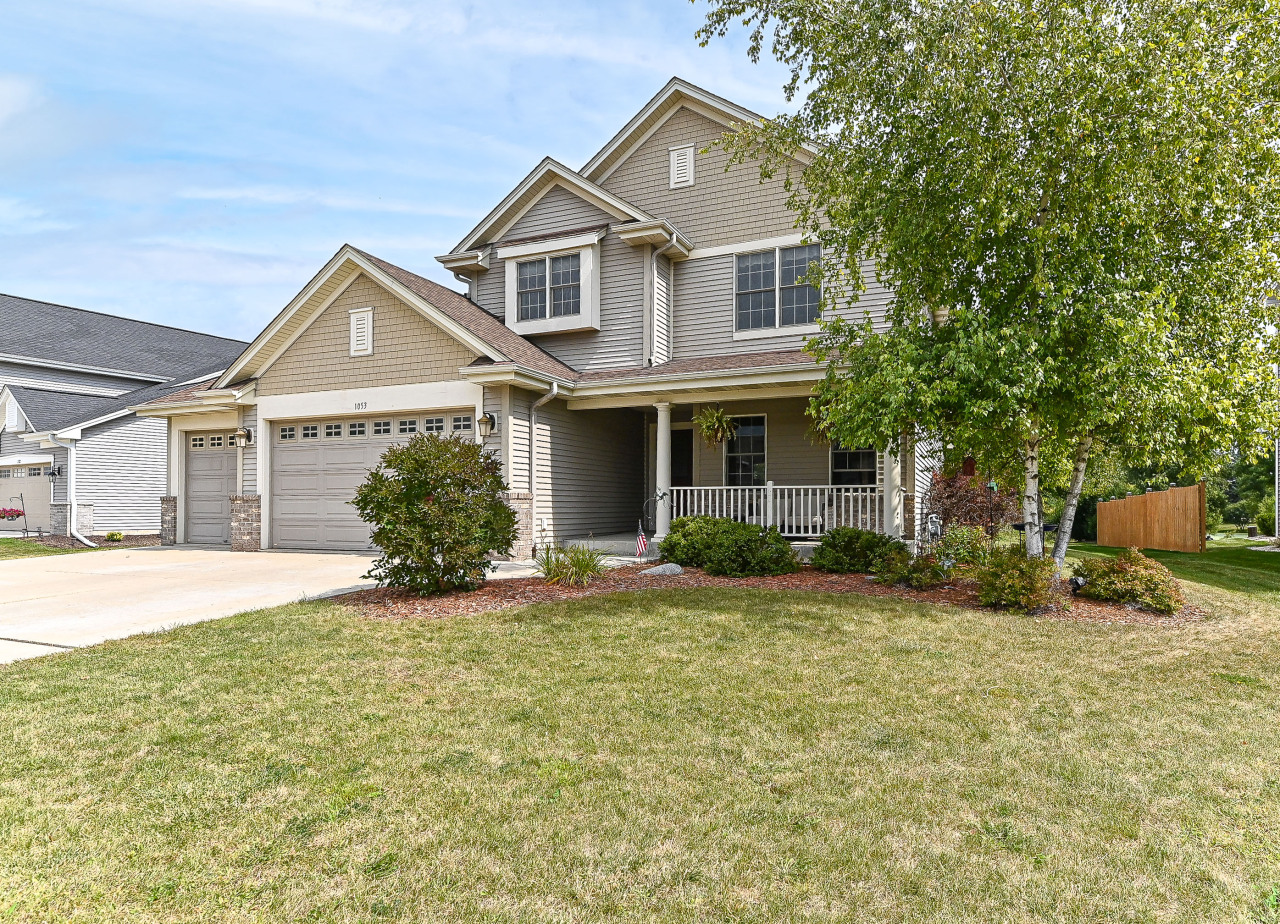 1053 Tallgrass Ln, Mount Pleasant