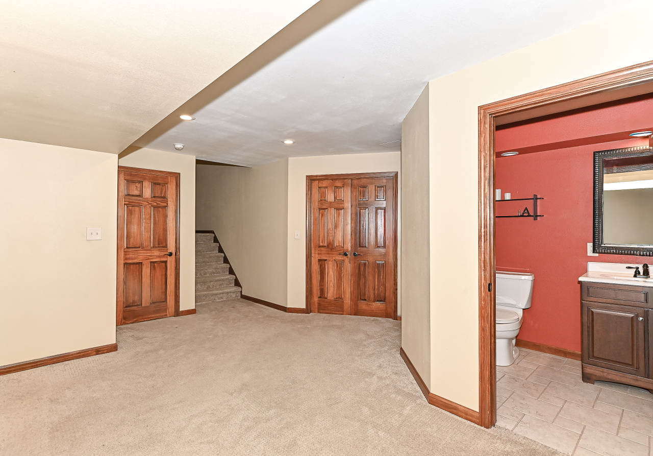 1053 Tallgrass Ln, Mount Pleasant