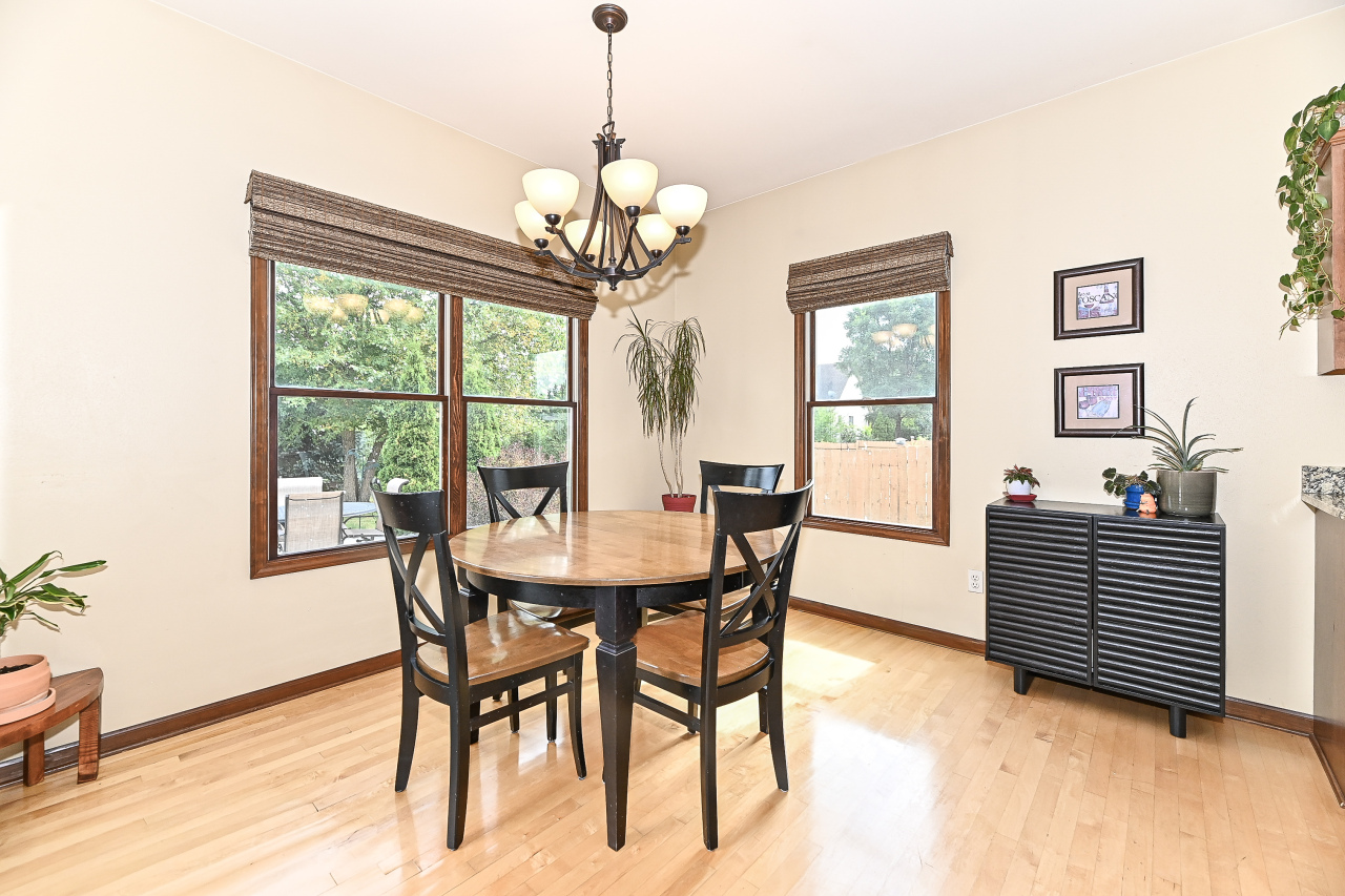 1053 Tallgrass Ln, Mount Pleasant