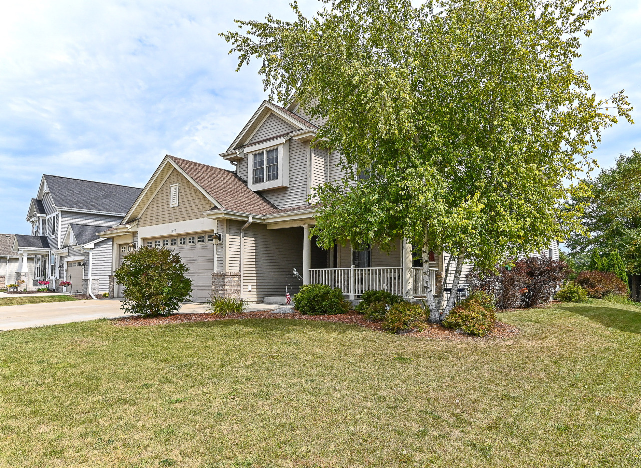 1053 Tallgrass Ln, Mount Pleasant