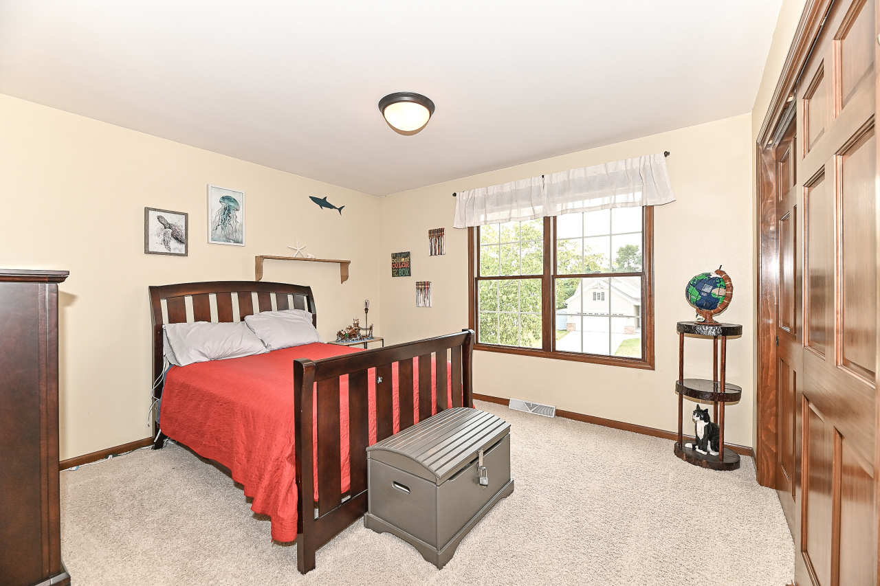 1053 Tallgrass Ln, Mount Pleasant