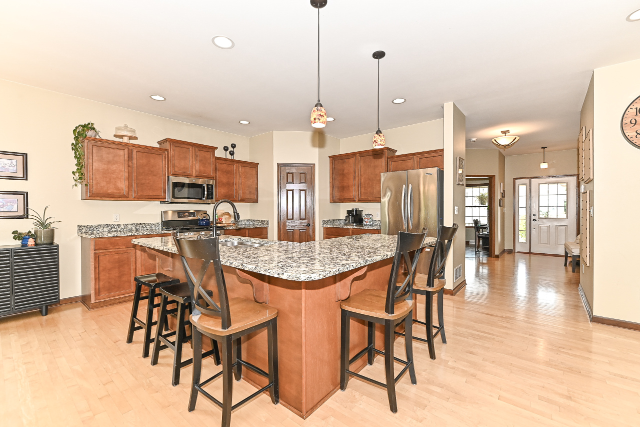 1053 Tallgrass Ln, Mount Pleasant