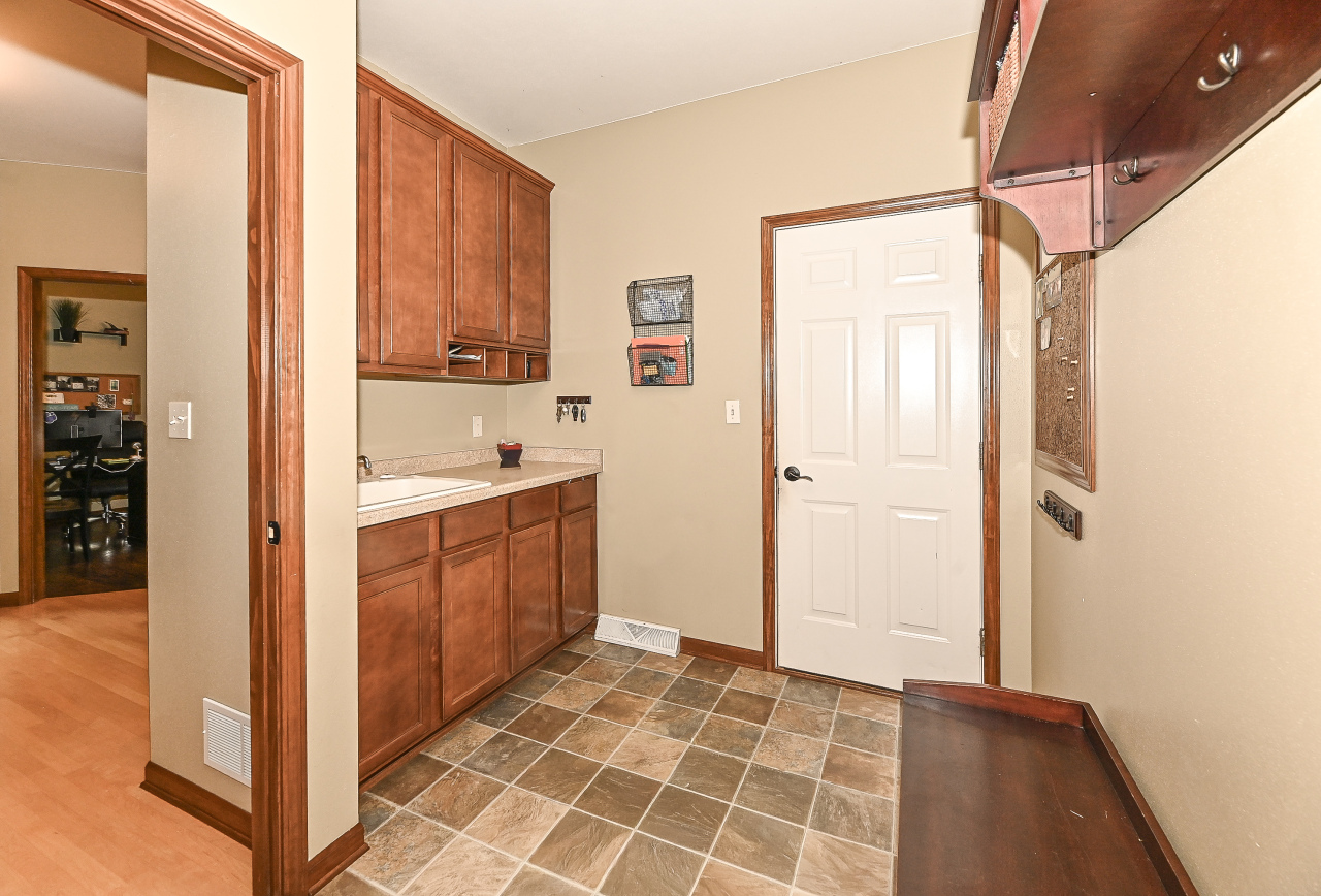 1053 Tallgrass Ln, Mount Pleasant