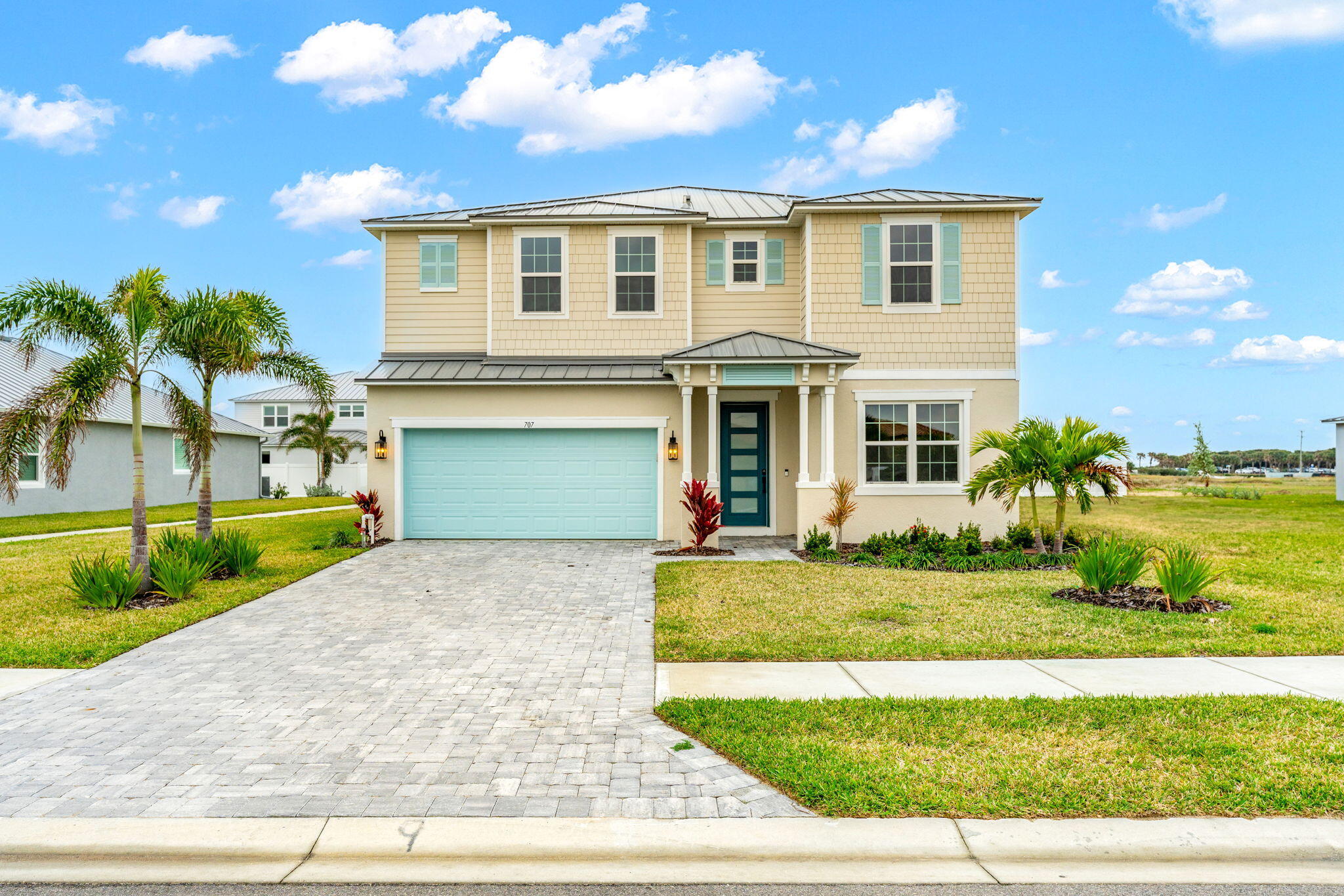 707 Clearwater Avenue