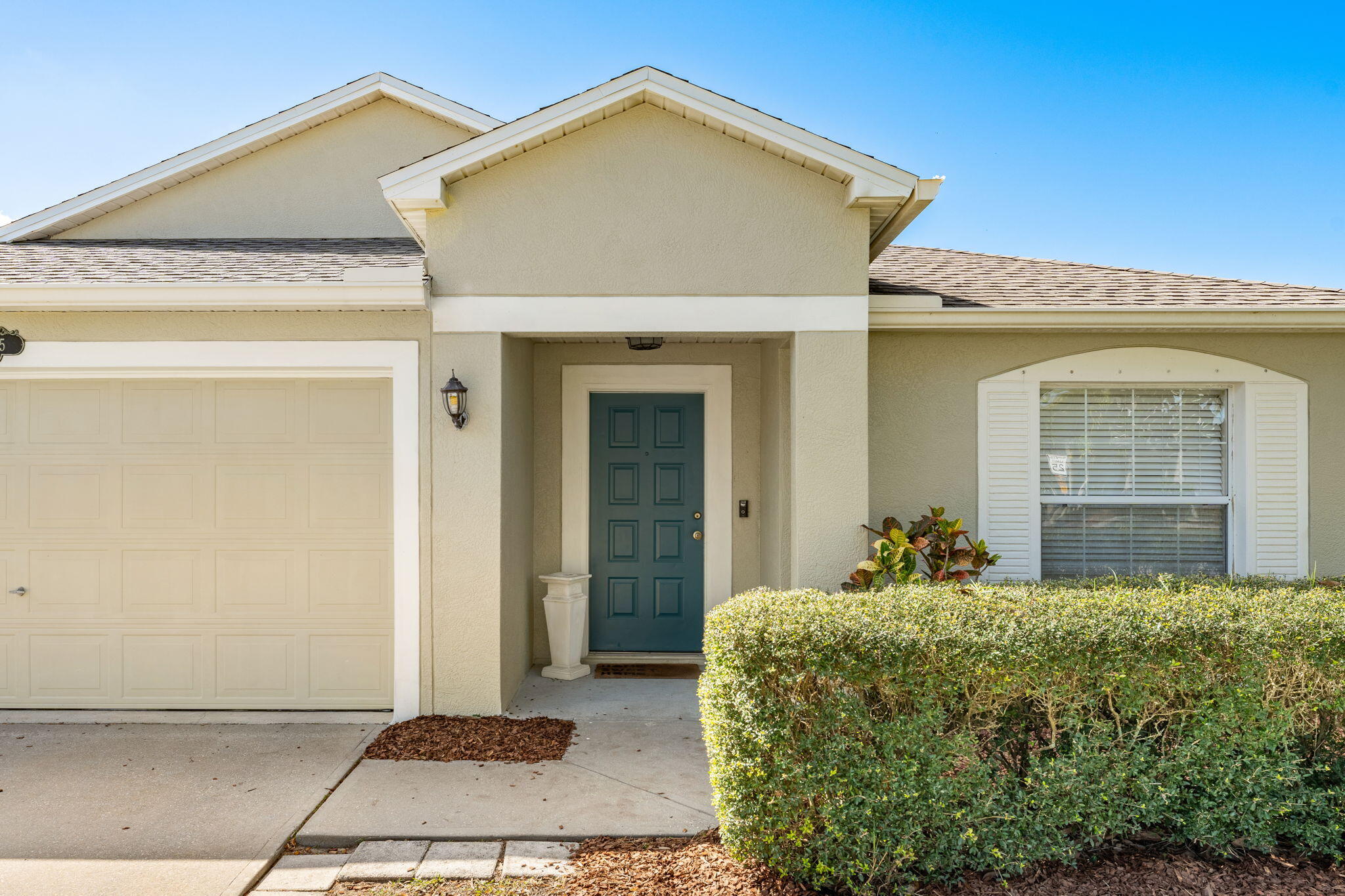2435 Bayhill Drive