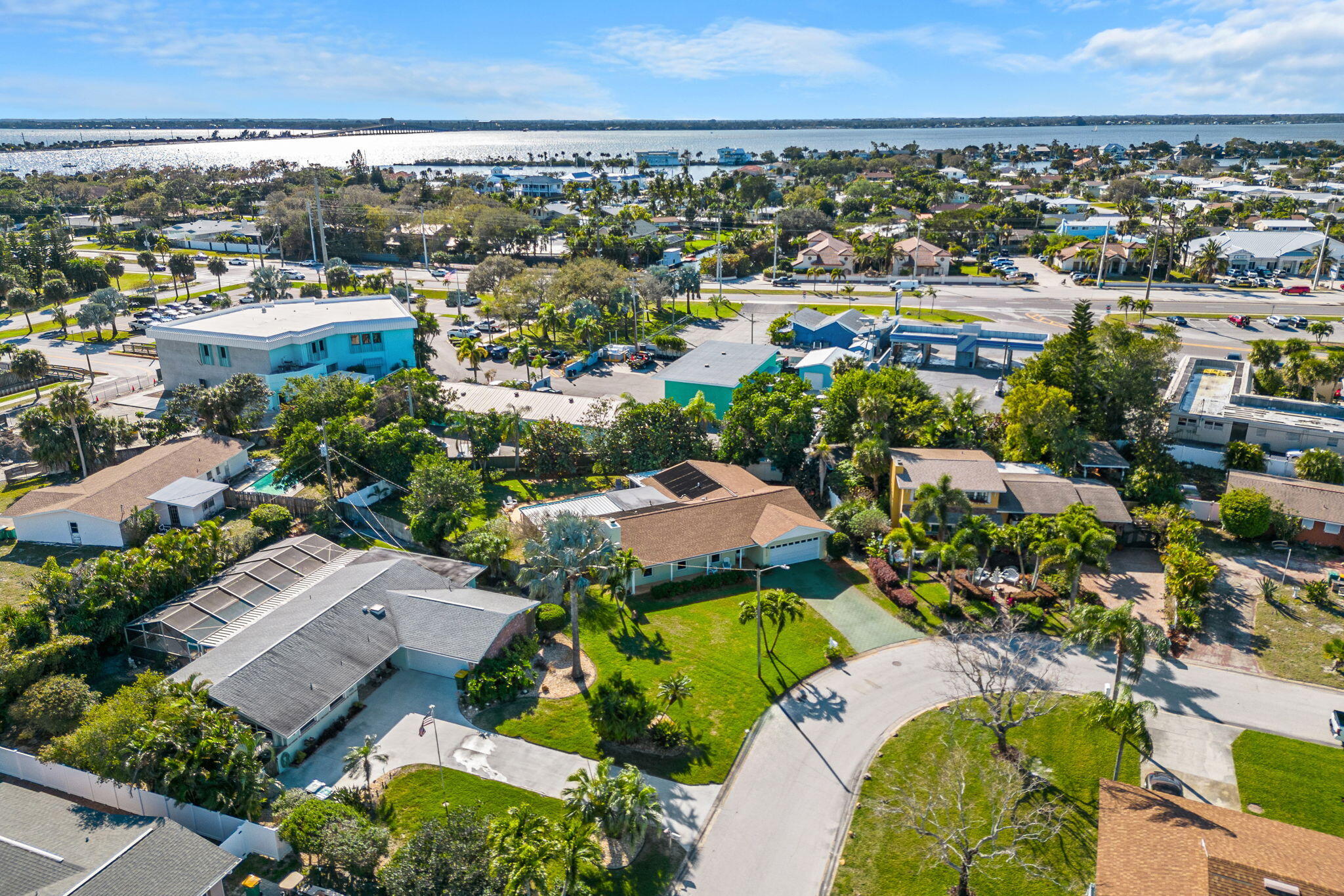 1230 Seminole Drive
