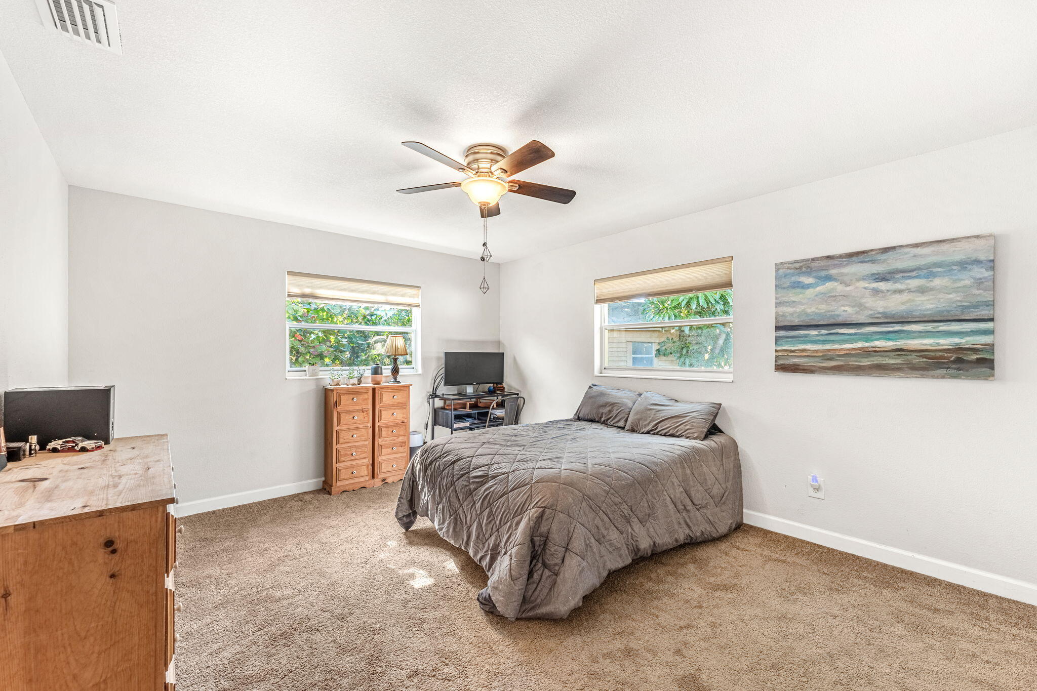1230 Seminole Drive
