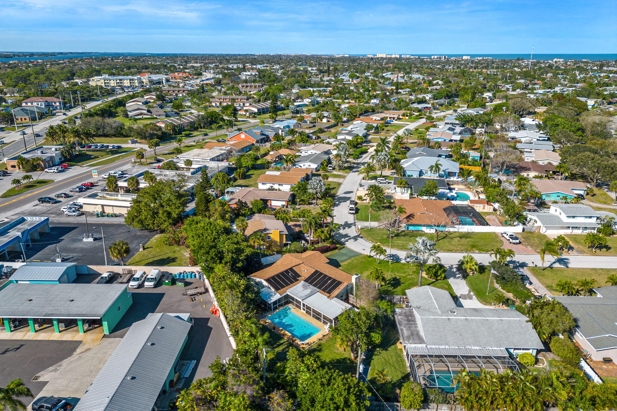 1230 Seminole Drive