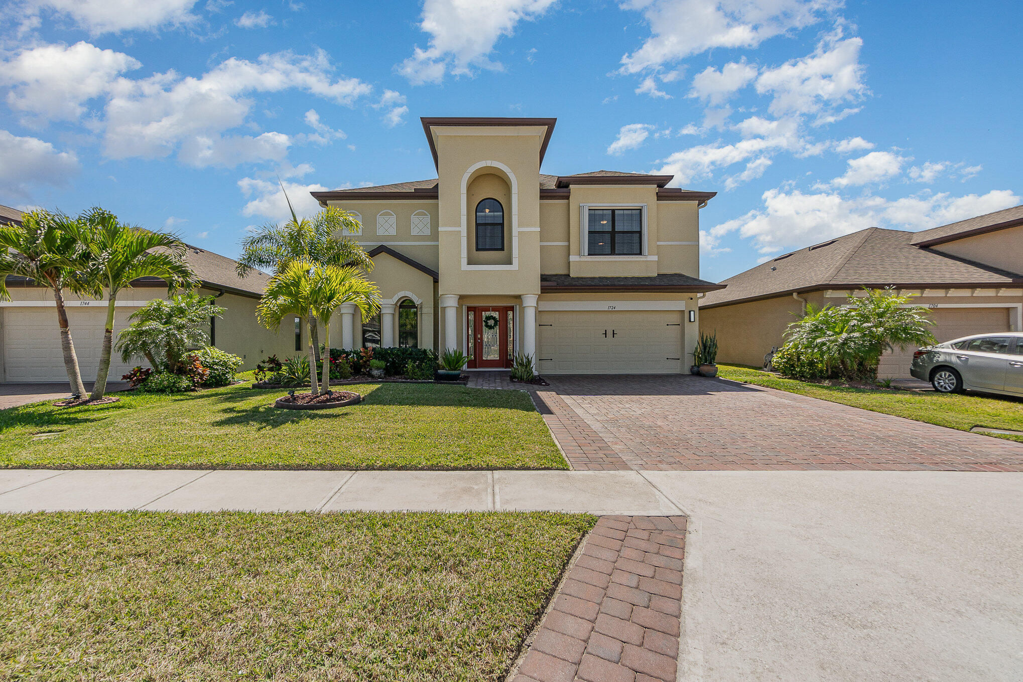 1724 Musgrass Circle