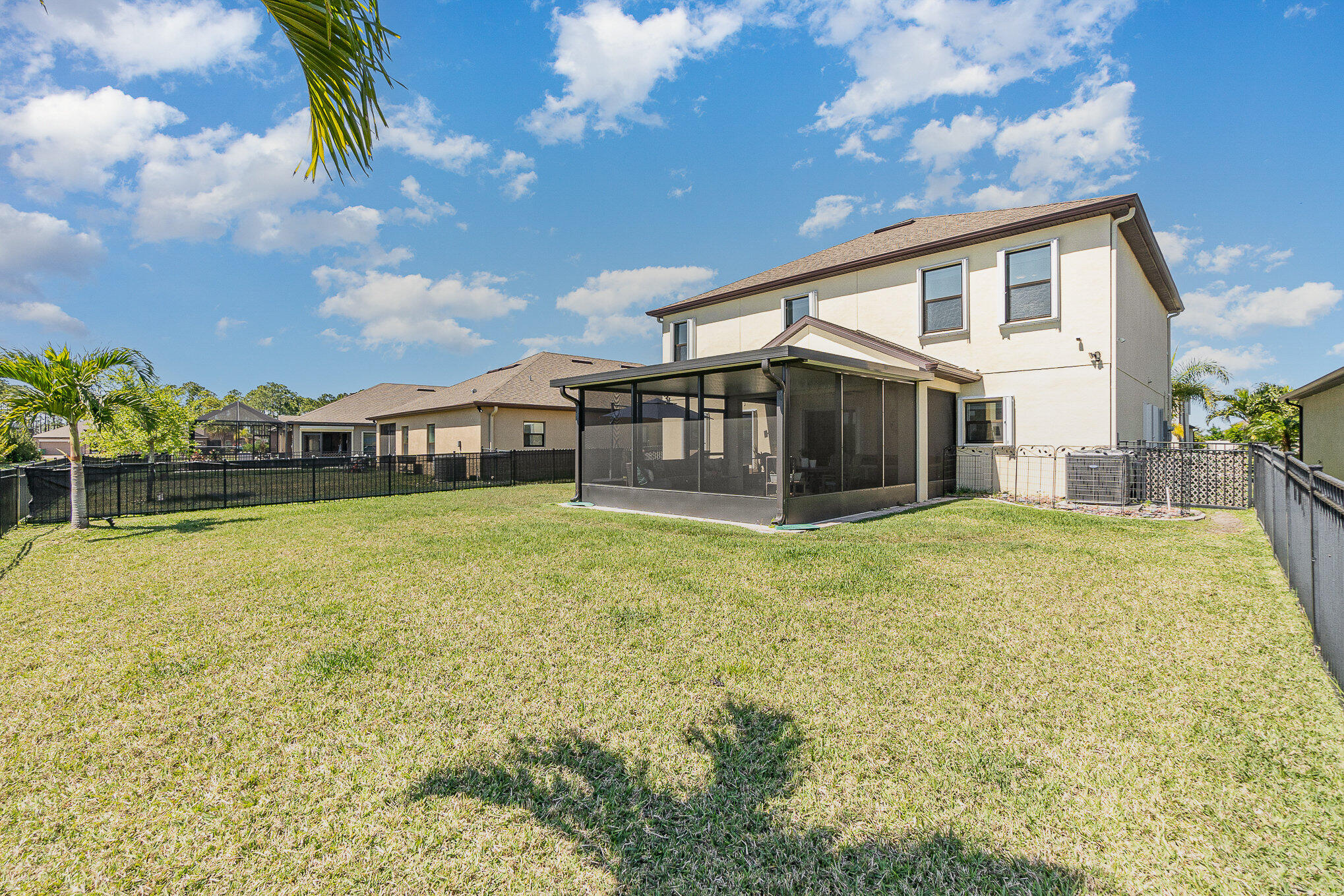 1724 Musgrass Circle