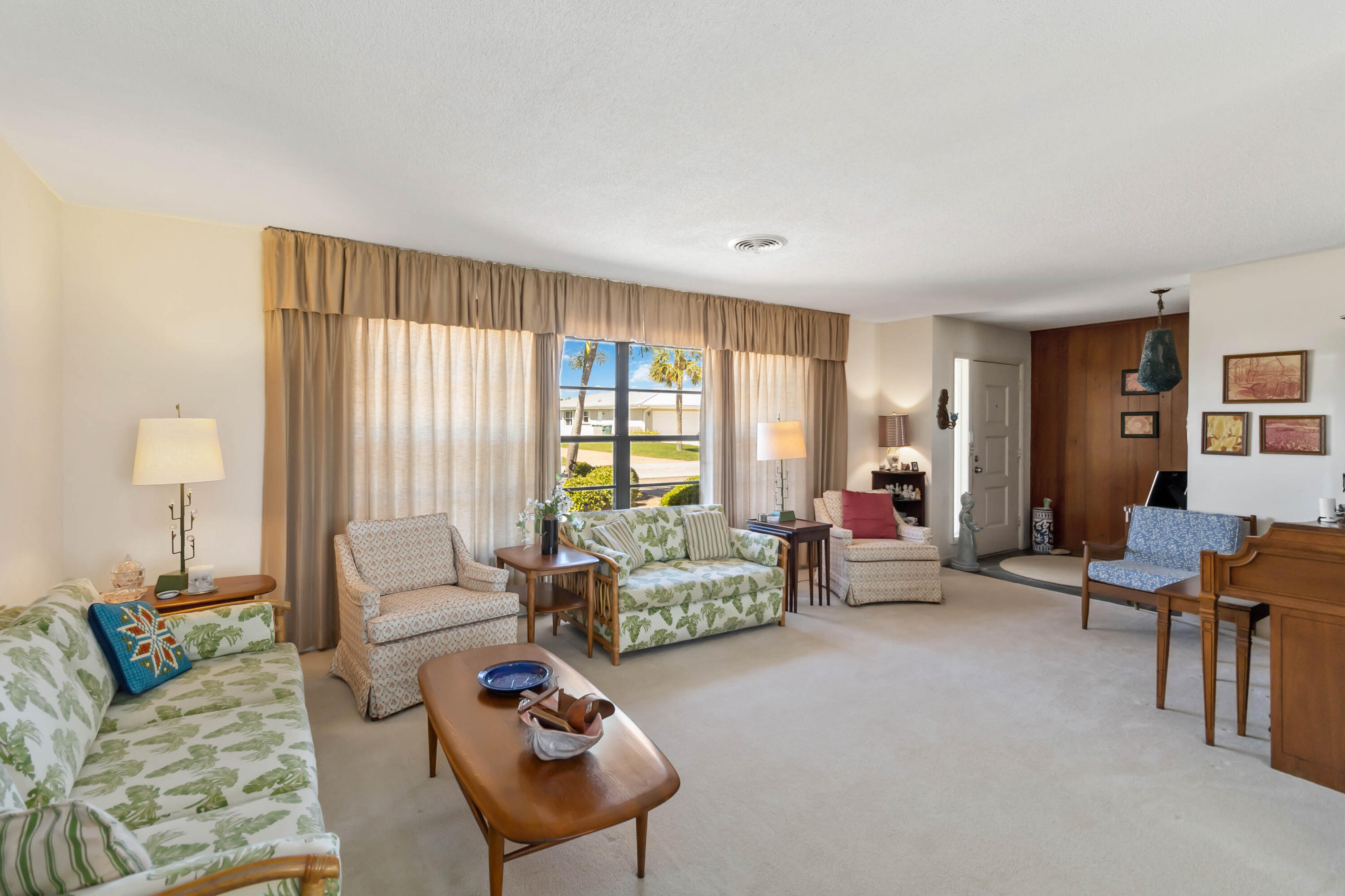 665 Redwood Court