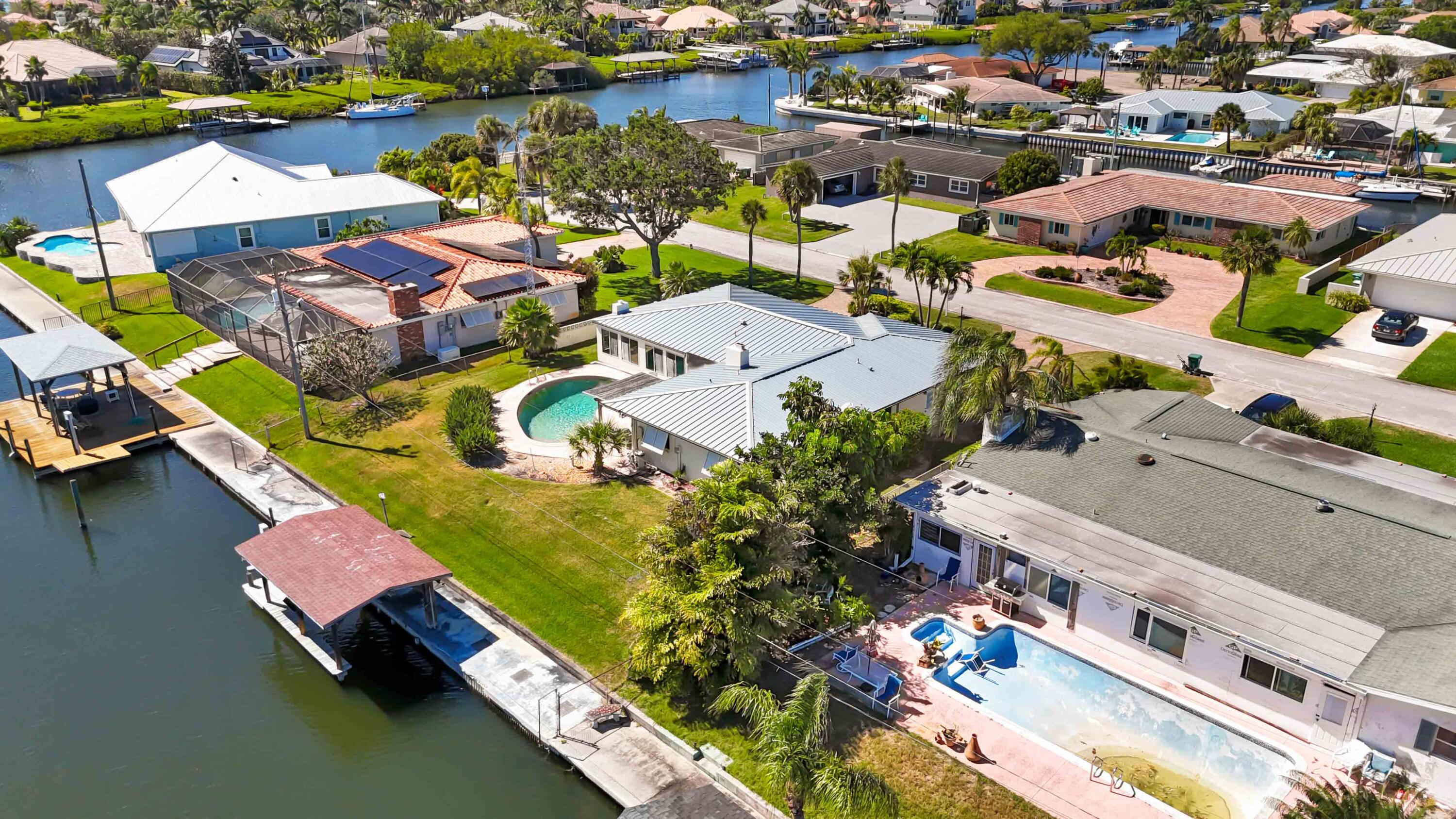 665 Redwood Court