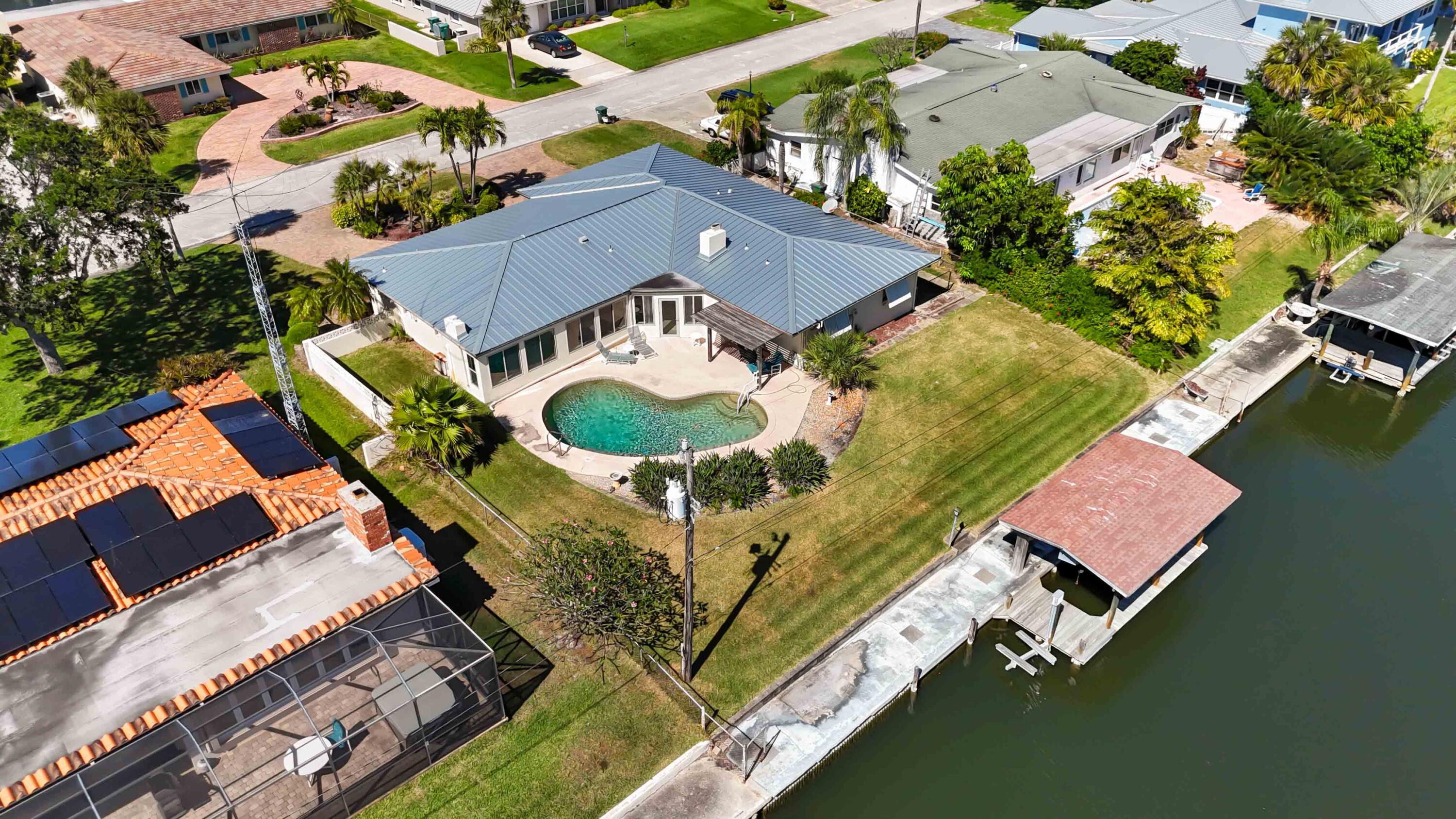 665 Redwood Court