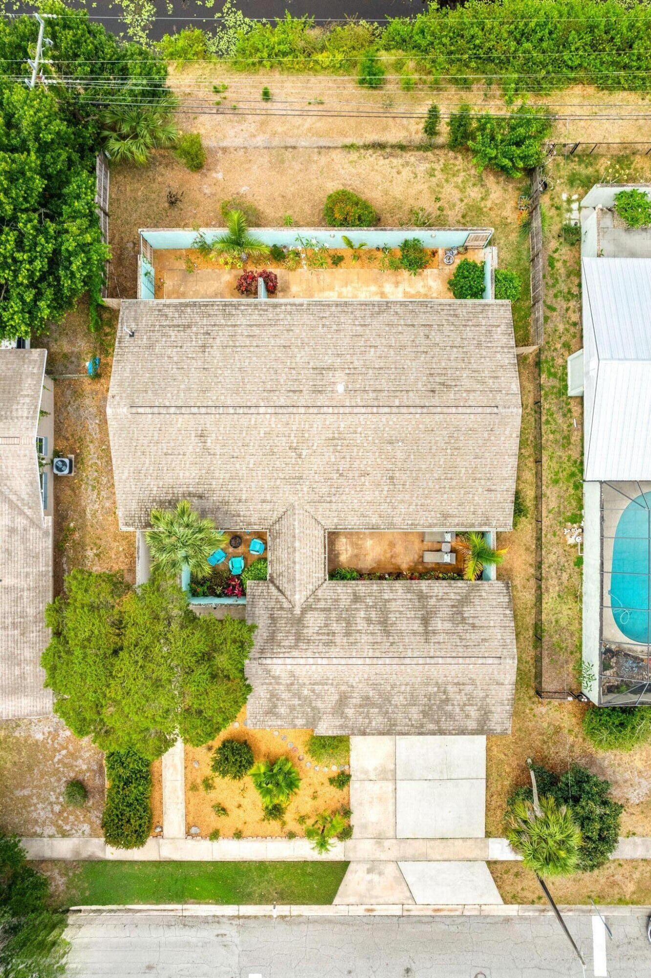 932 Brunswick Lane