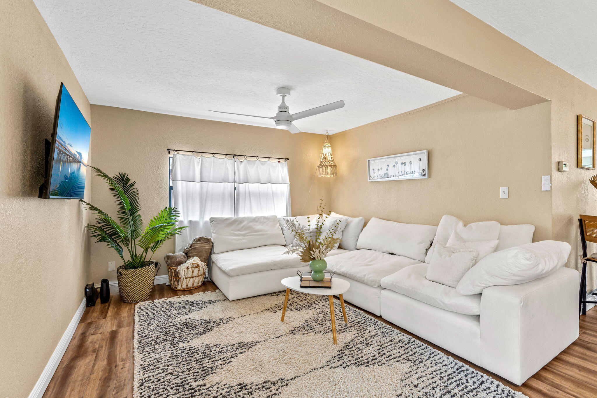 2340 Delaware Drive