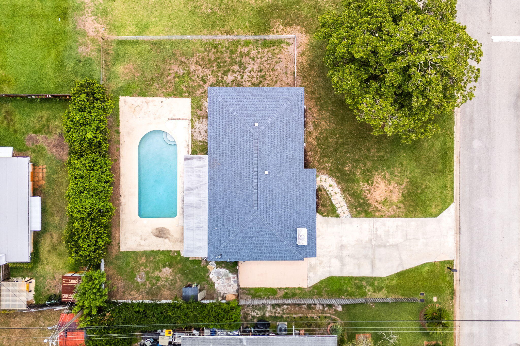 2340 Delaware Drive