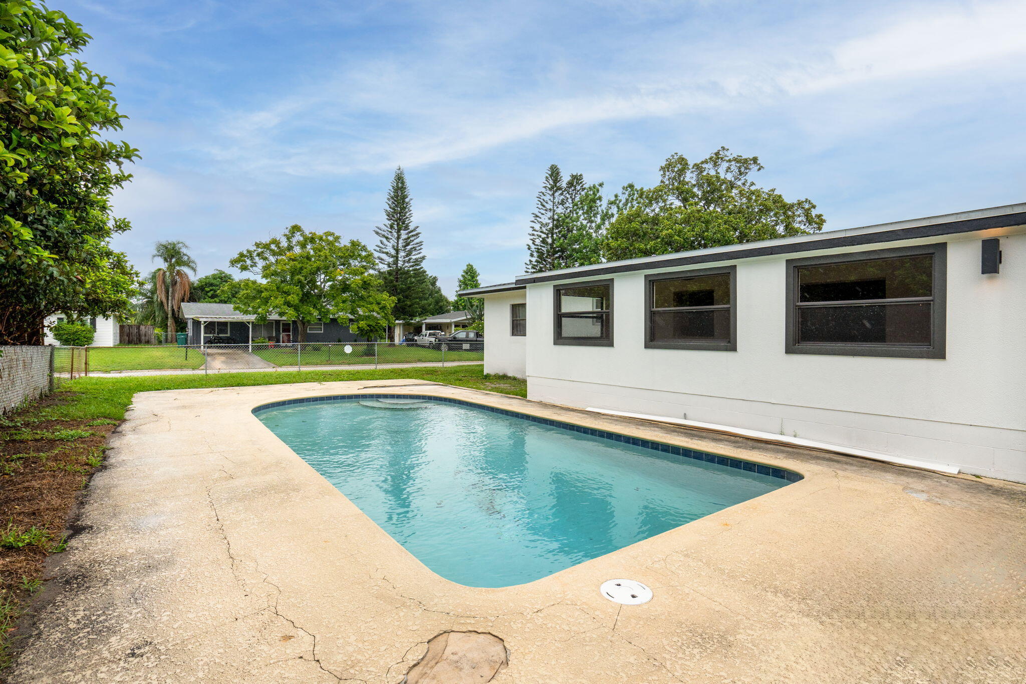 2340 Delaware Drive
