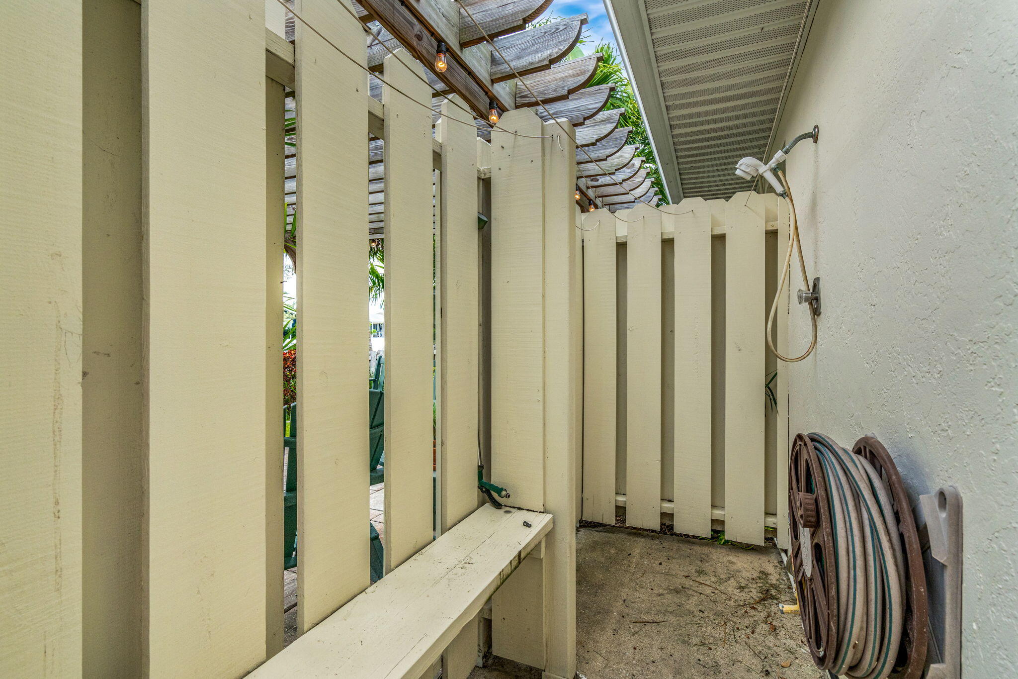 422 St. Lucia Court