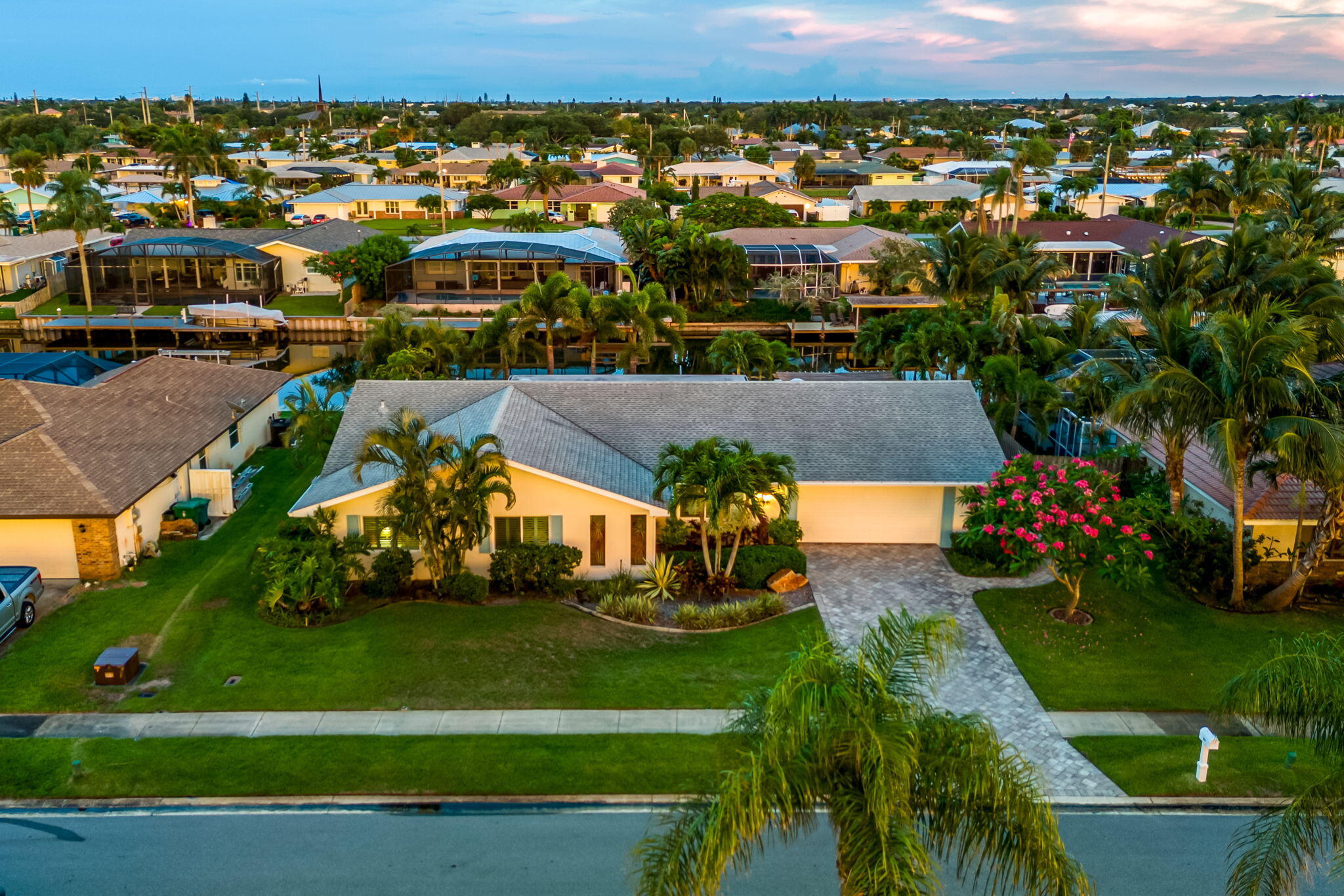 422 St. Lucia Court