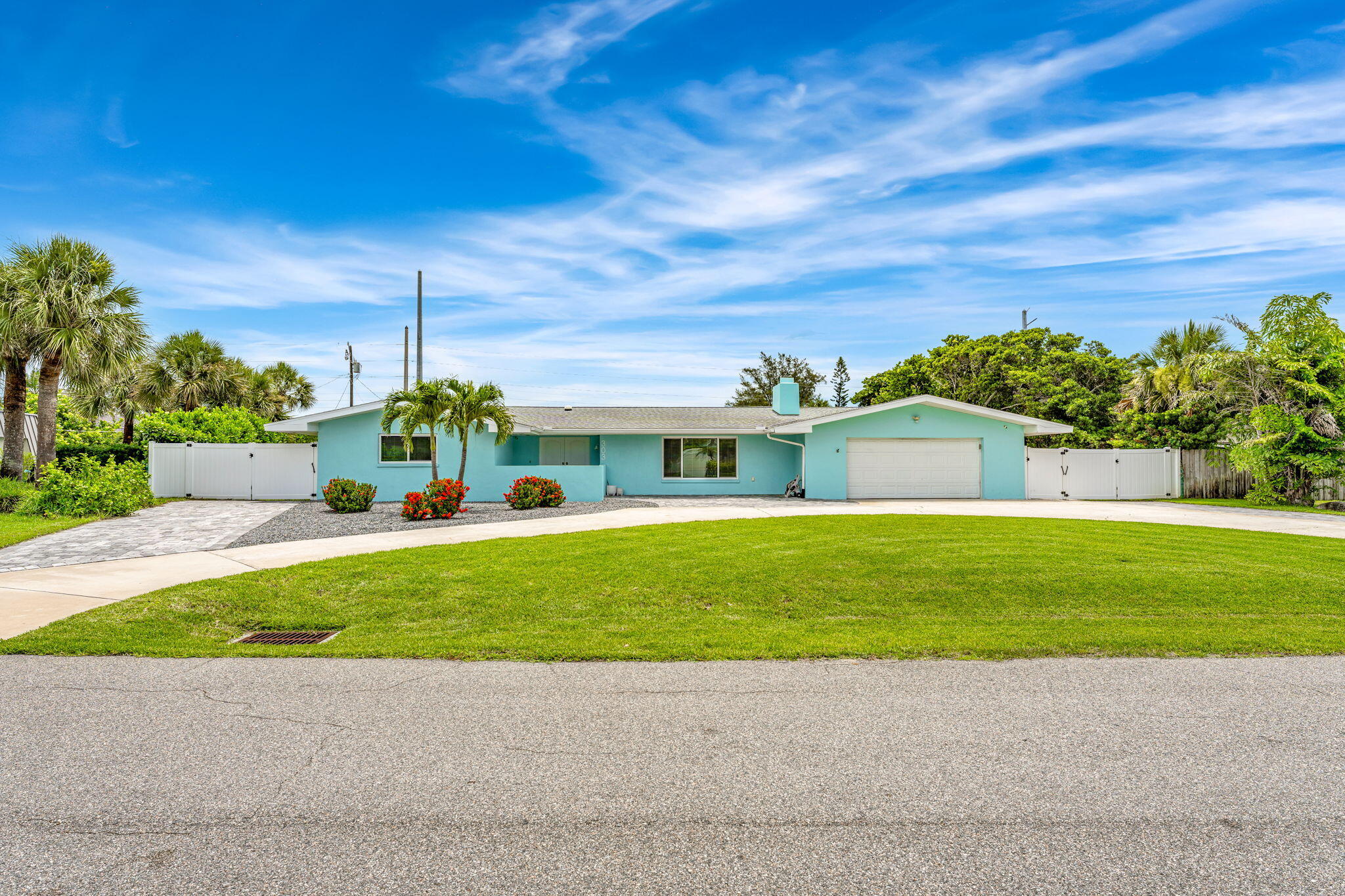 303 Hibiscus Trail
