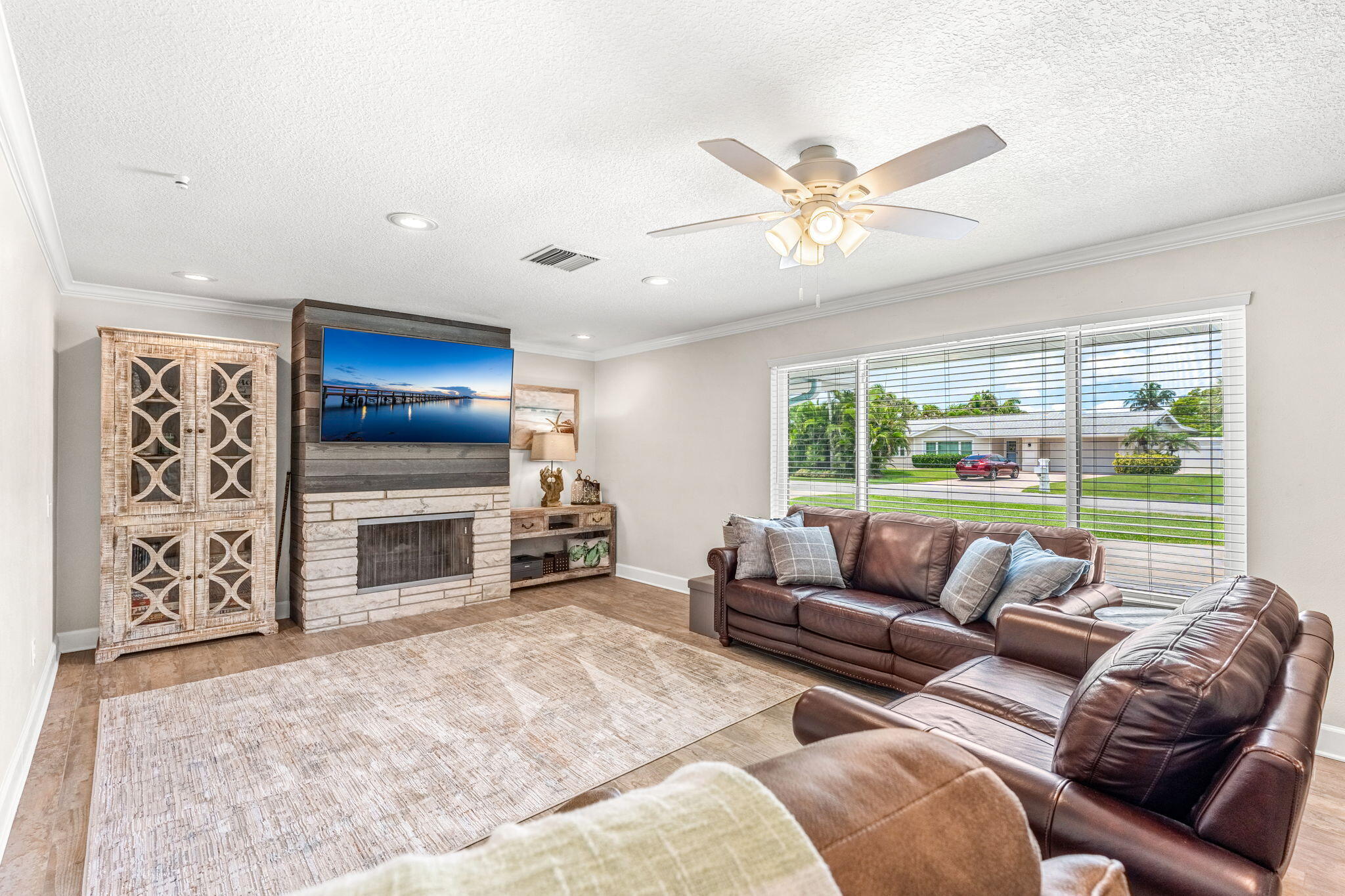 303 Hibiscus Trail