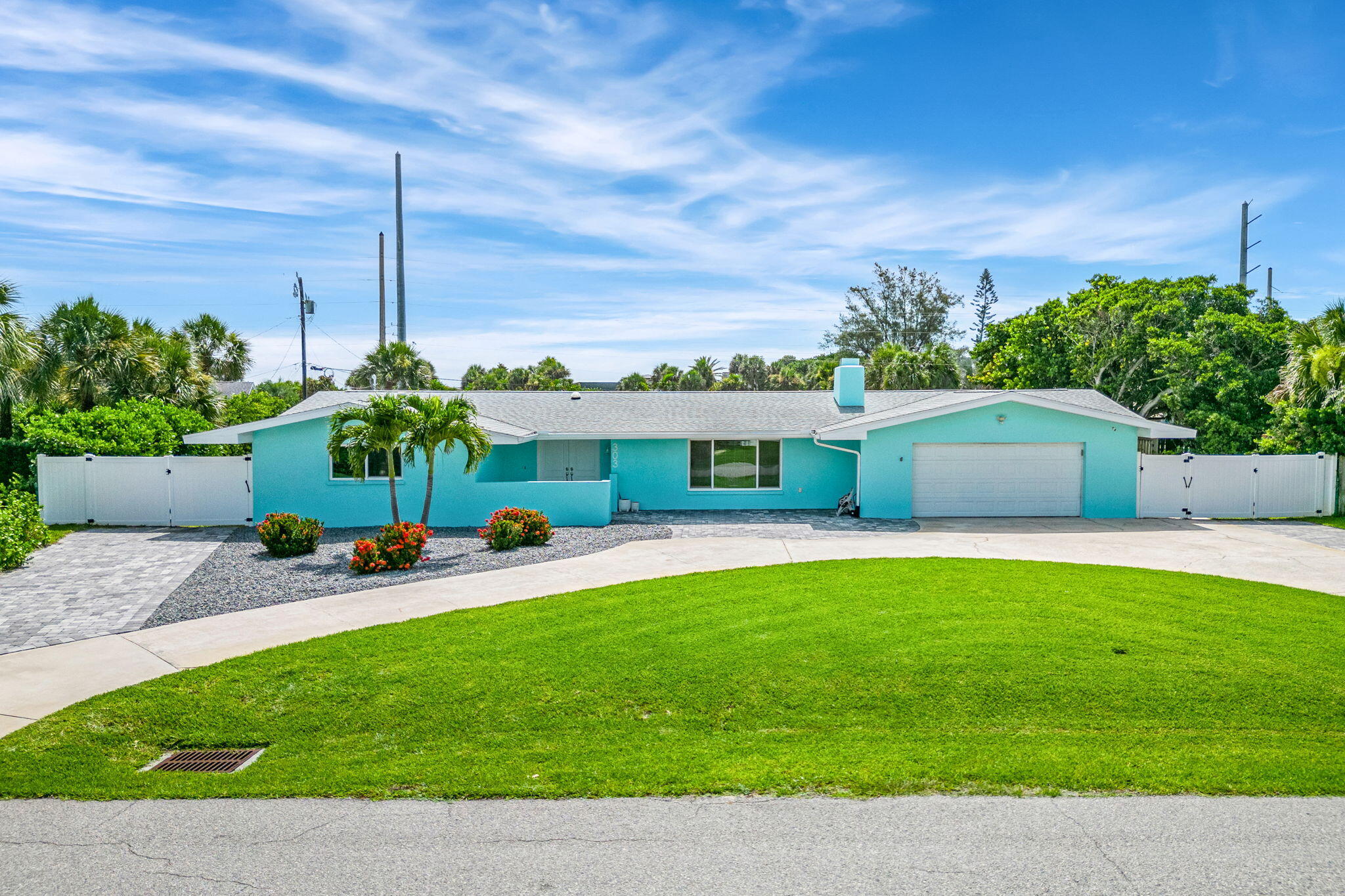 303 Hibiscus Trail