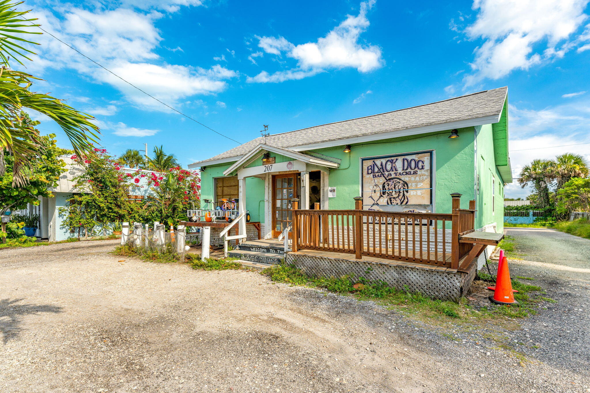 303 Hibiscus Trail