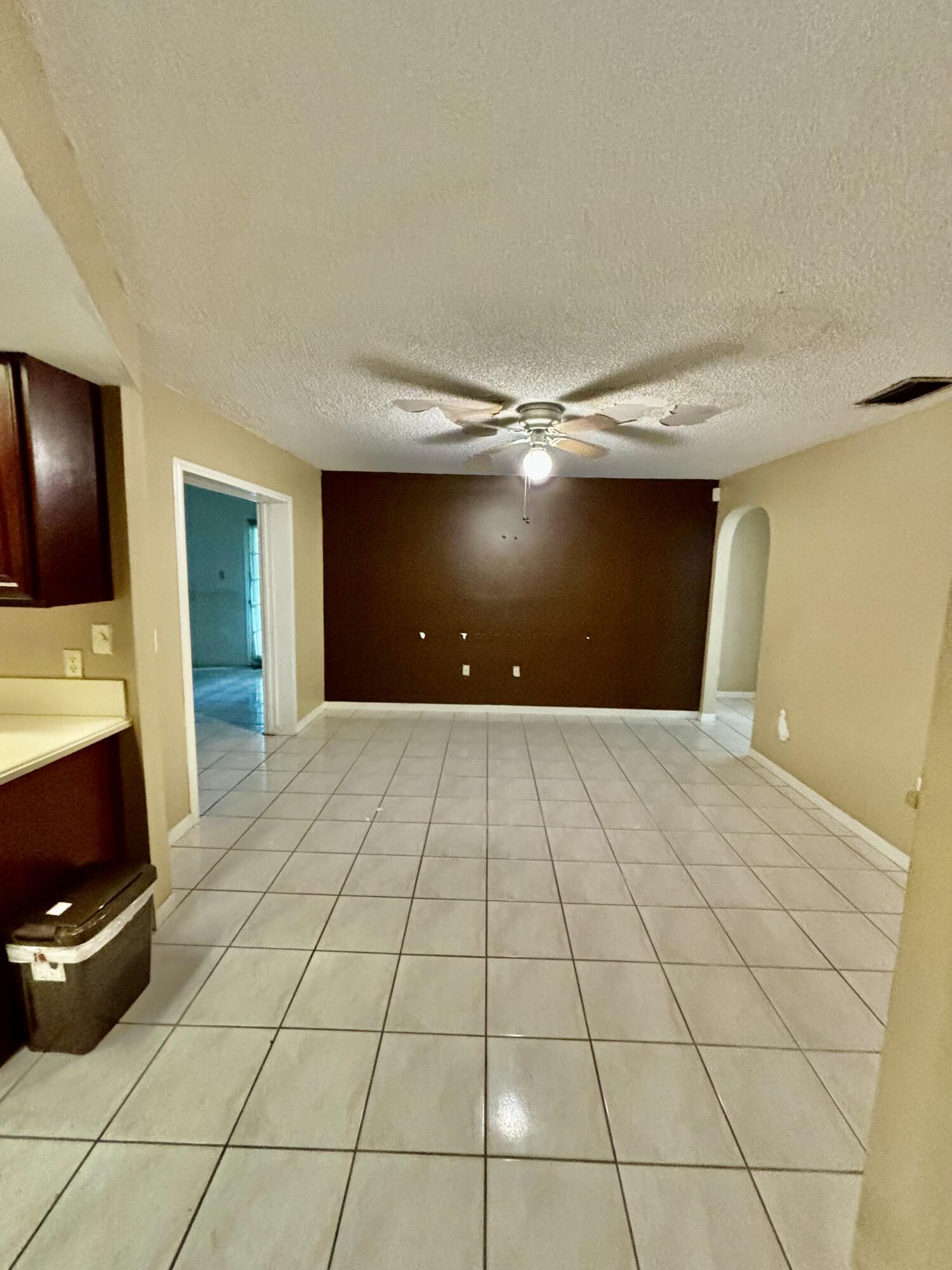1331 Canterbury Lane
