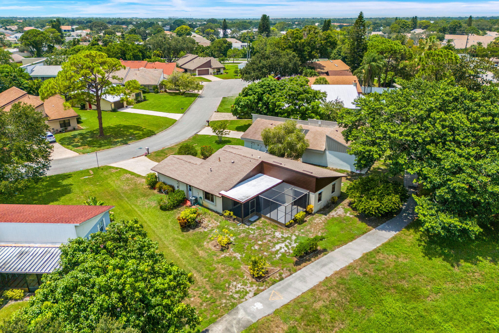 710 Myrtlewood Lane