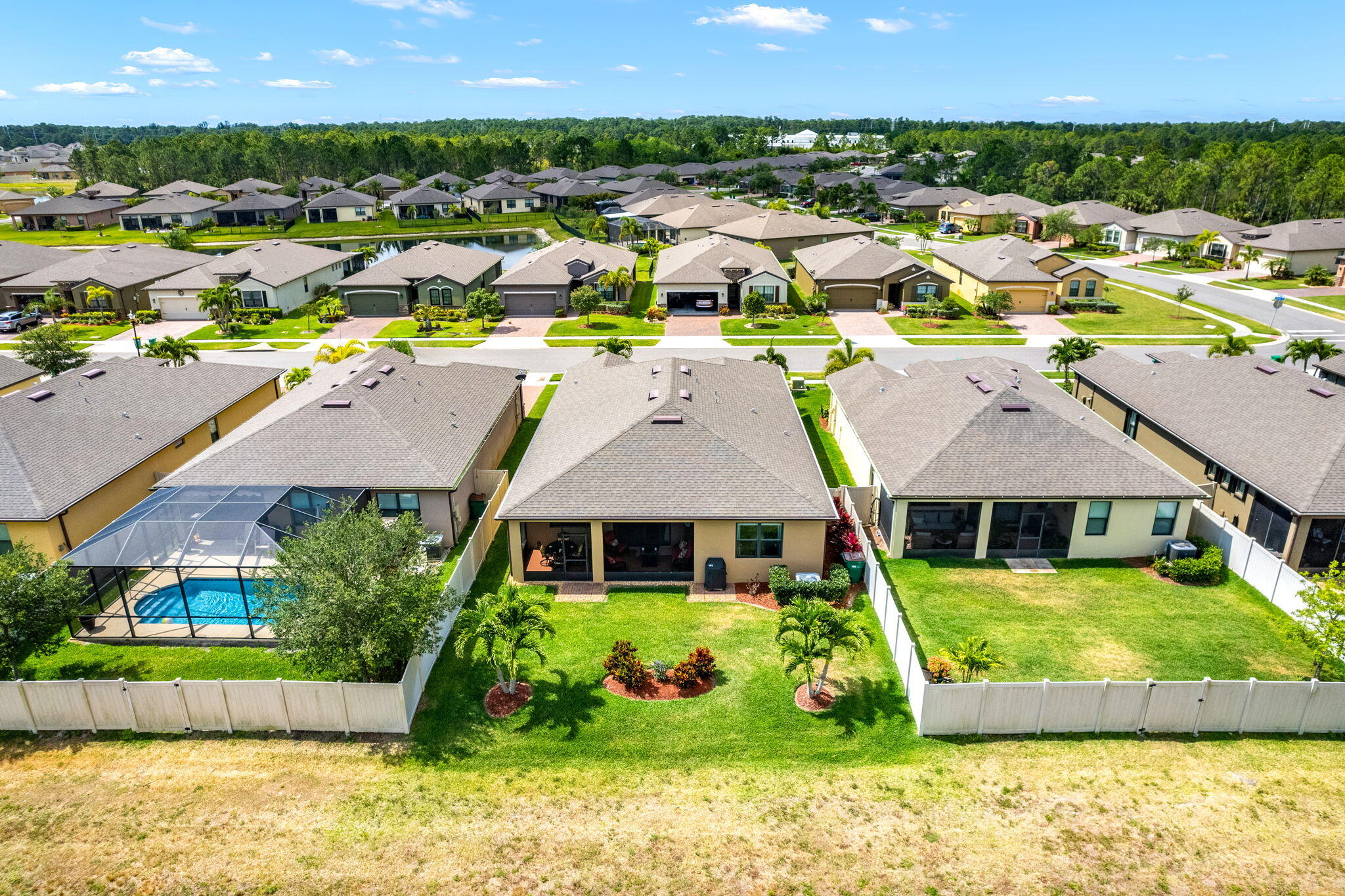 4024 Caladium Circle