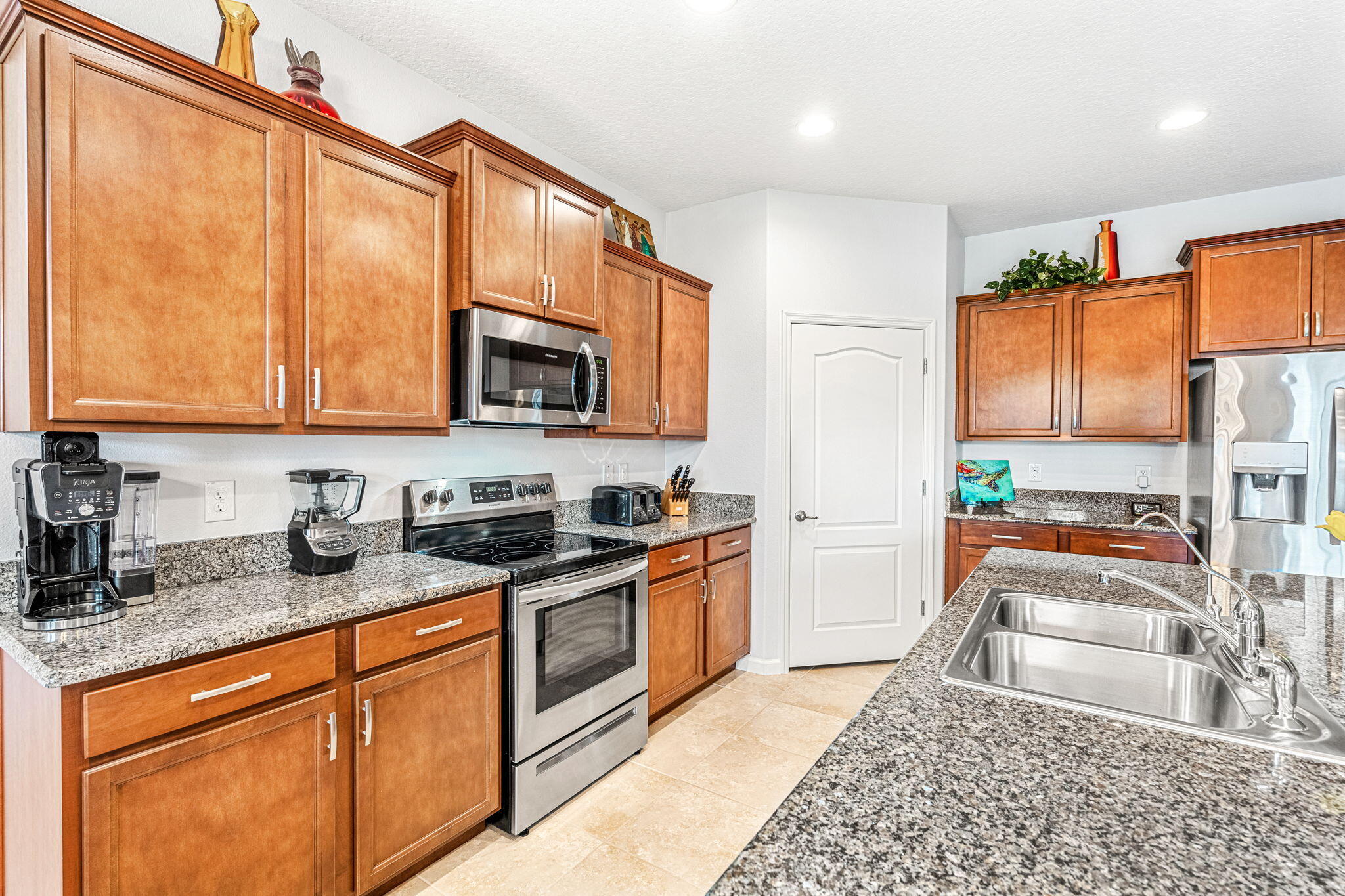 4024 Caladium Circle