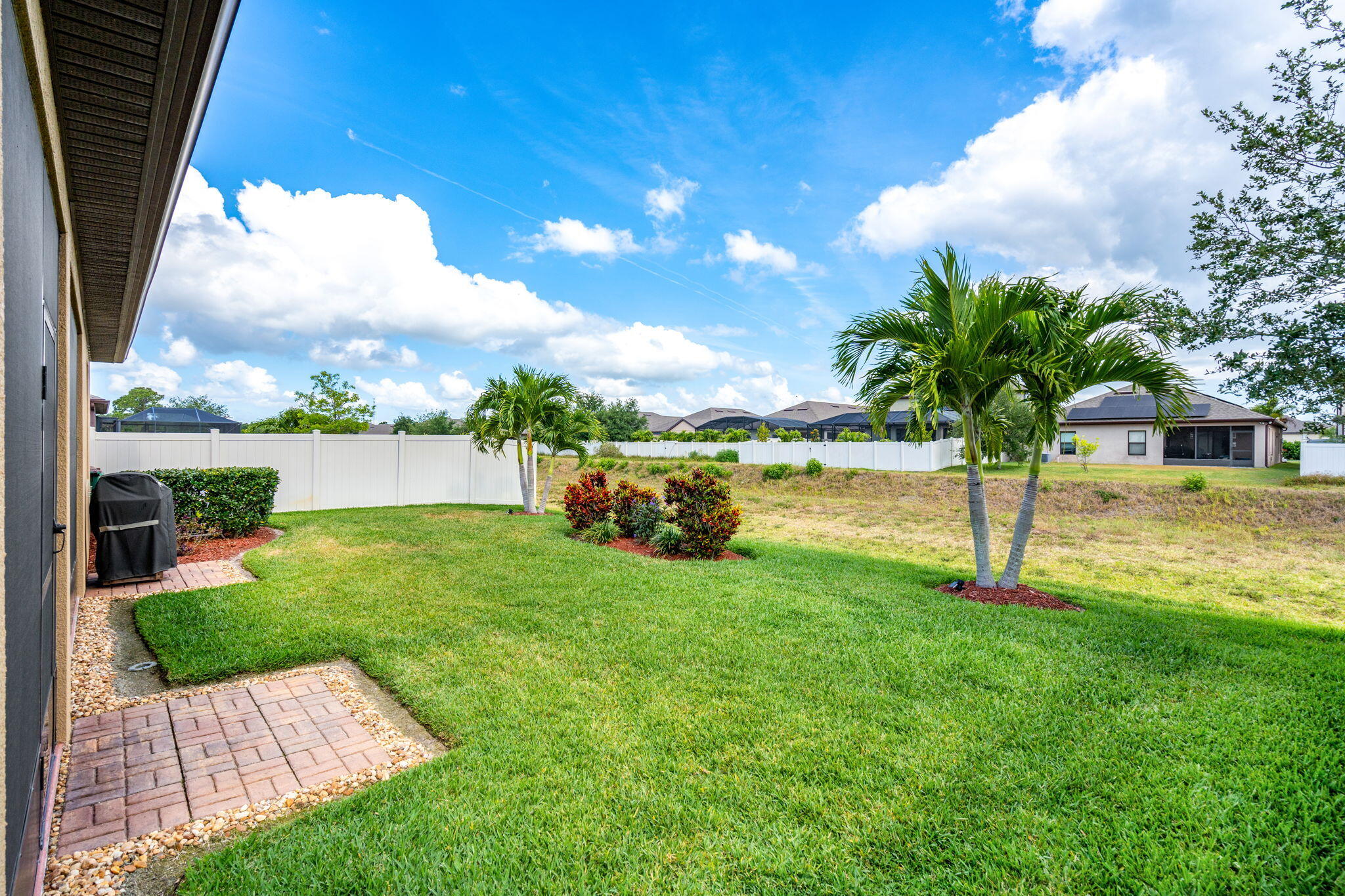 4024 Caladium Circle