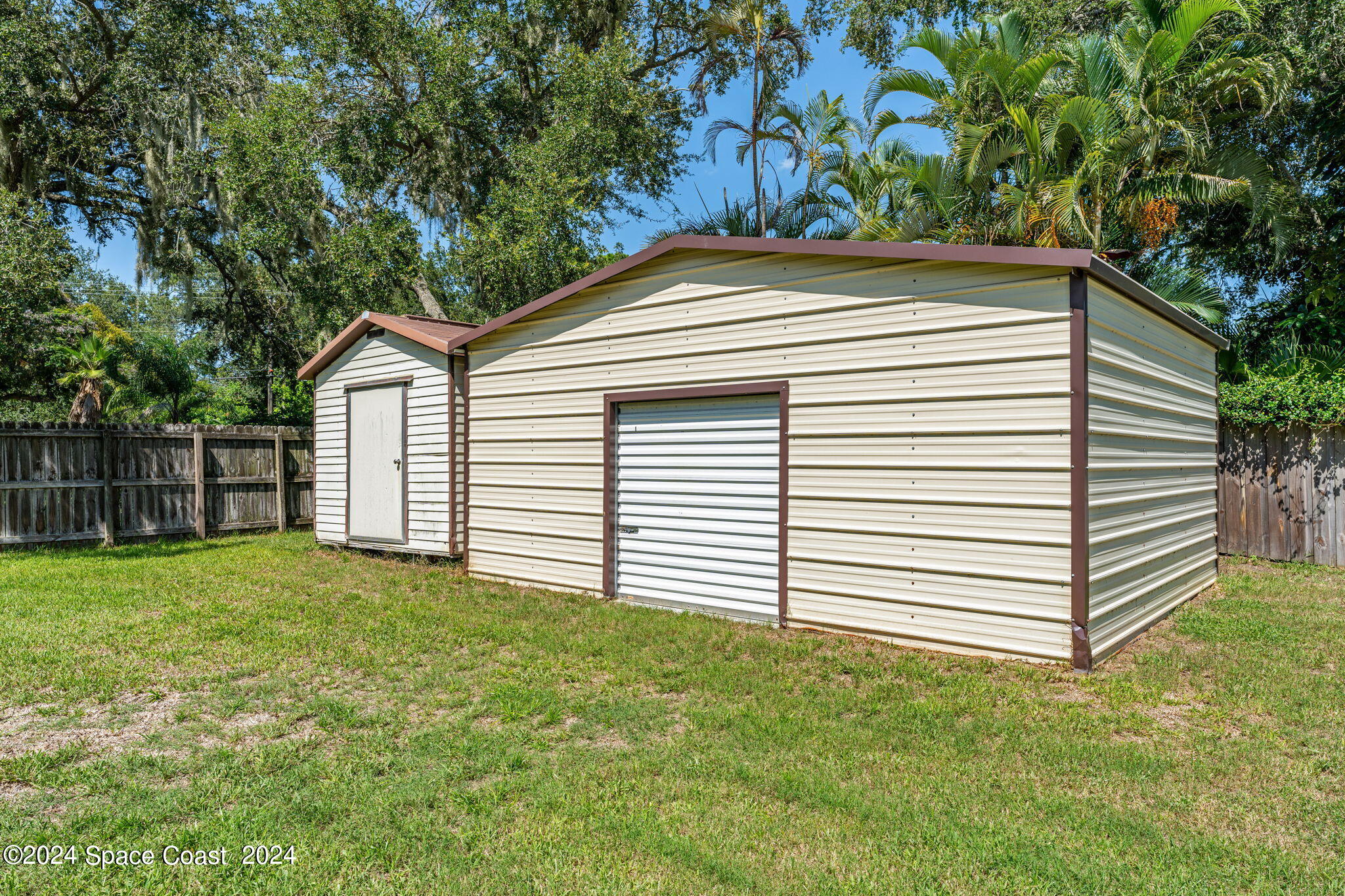 2160 Melaleuca Drive