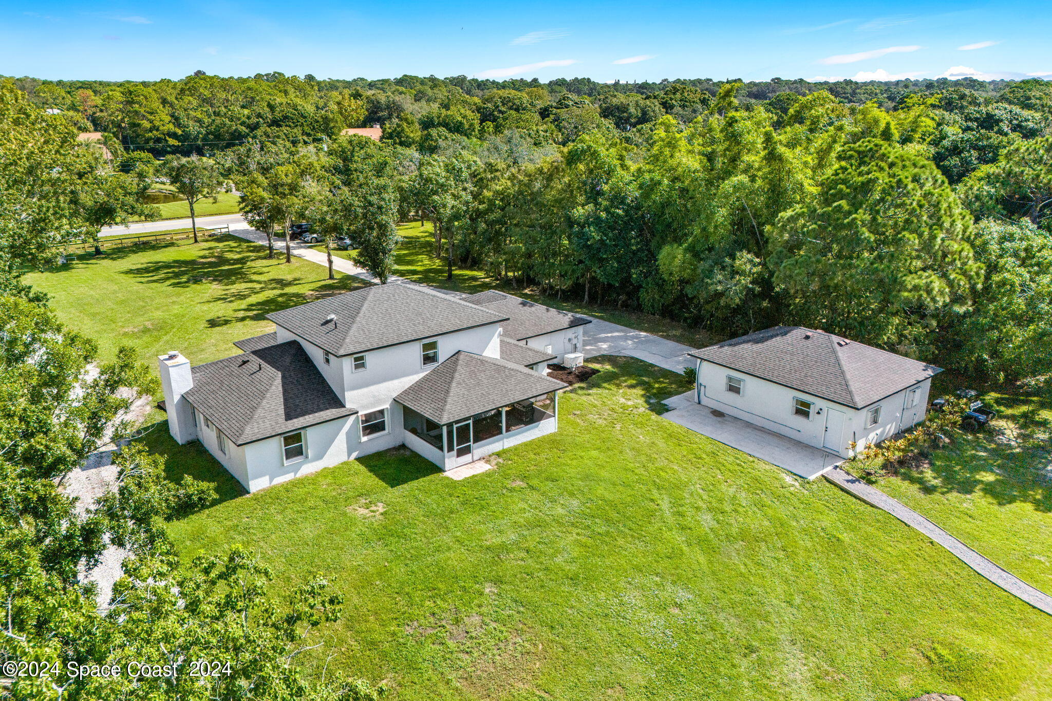 4185 Carolwood Drive