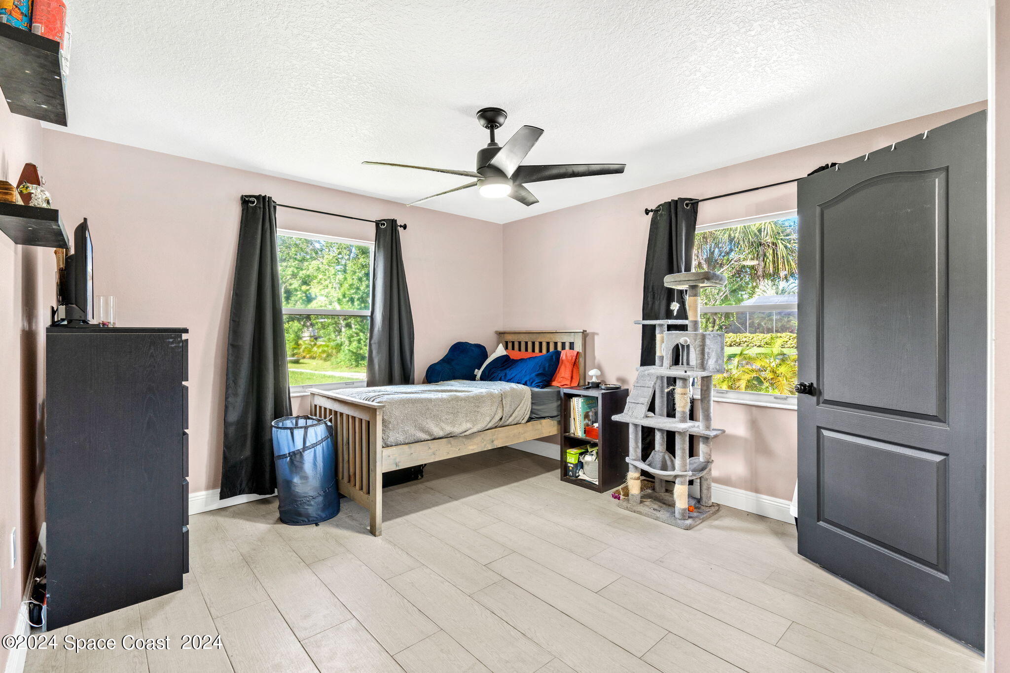 4185 Carolwood Drive