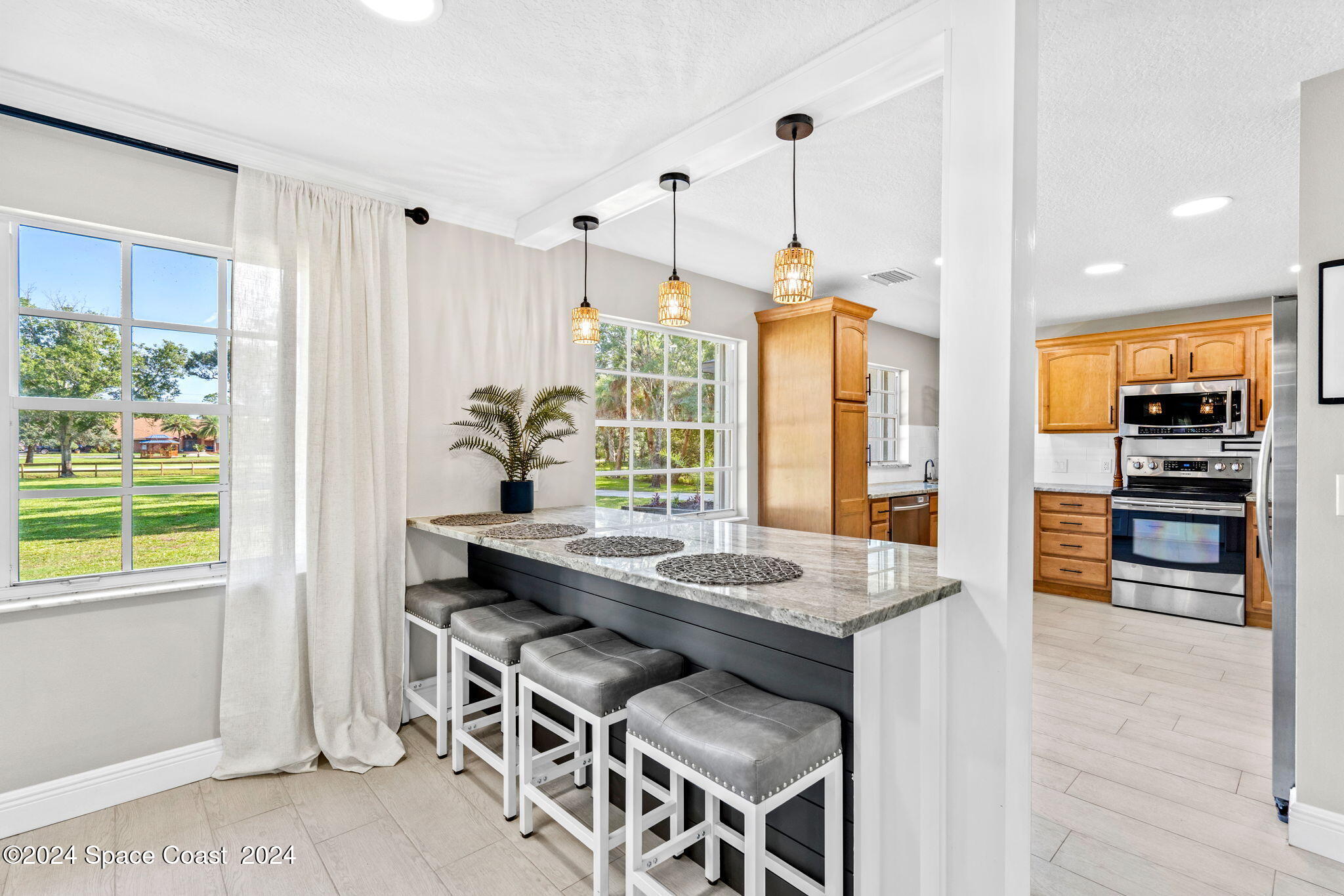 4185 Carolwood Drive